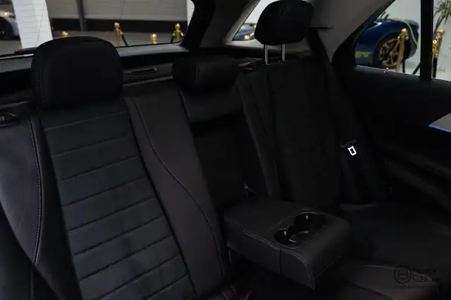 Mercedes-Benz Gle view 27