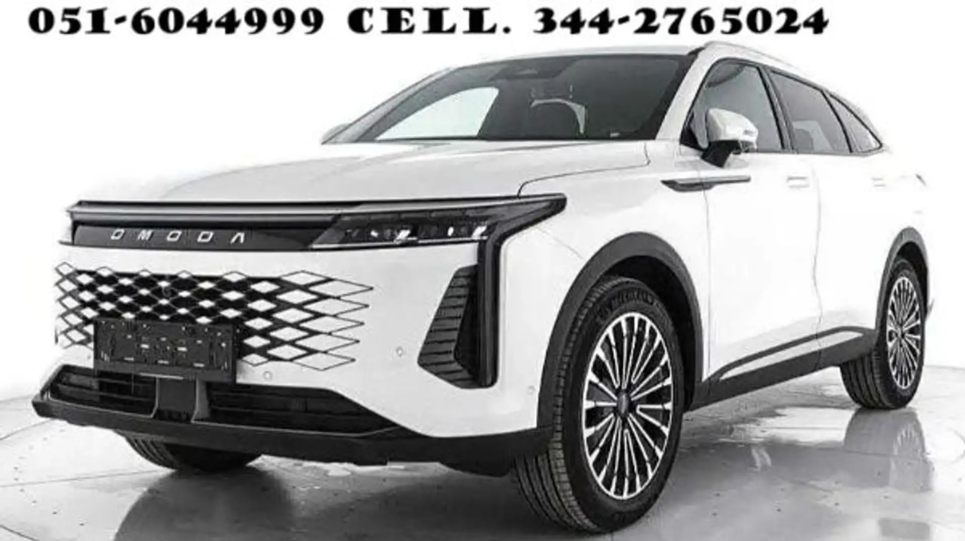 Omoda 9 PHEV 1.5TGDI + 3 MOTORI ELETTRICI + 4X4 Білий - 1