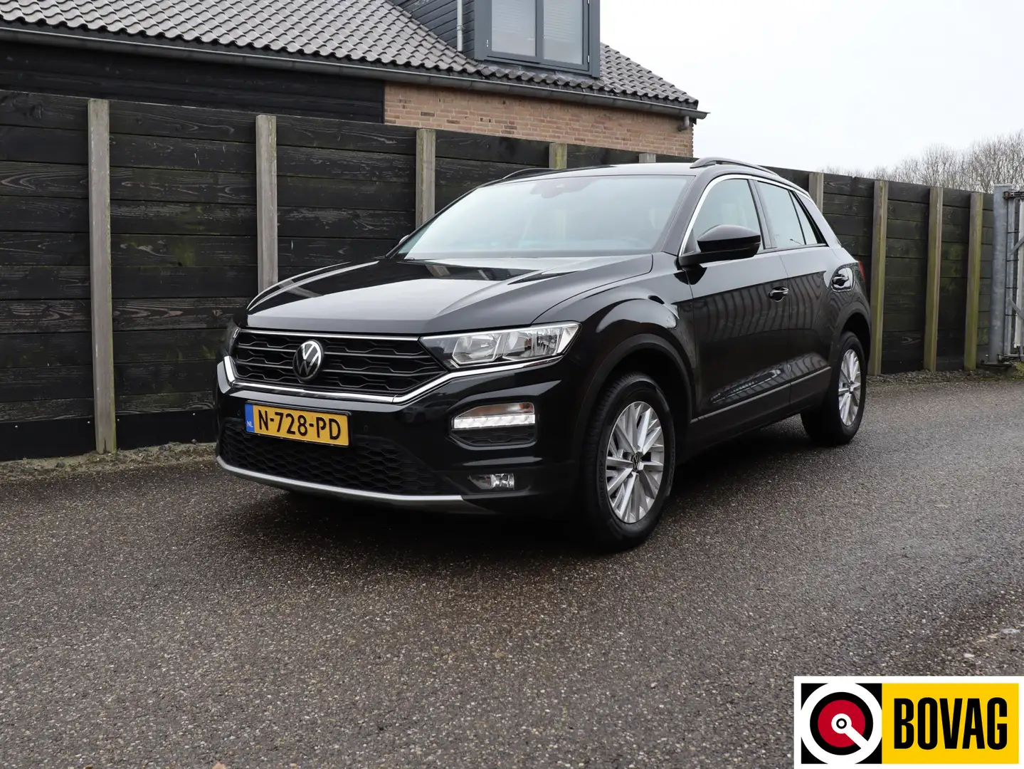 Volkswagen T-Roc 1.0 TSI Style NL-auto Schwarz - 1