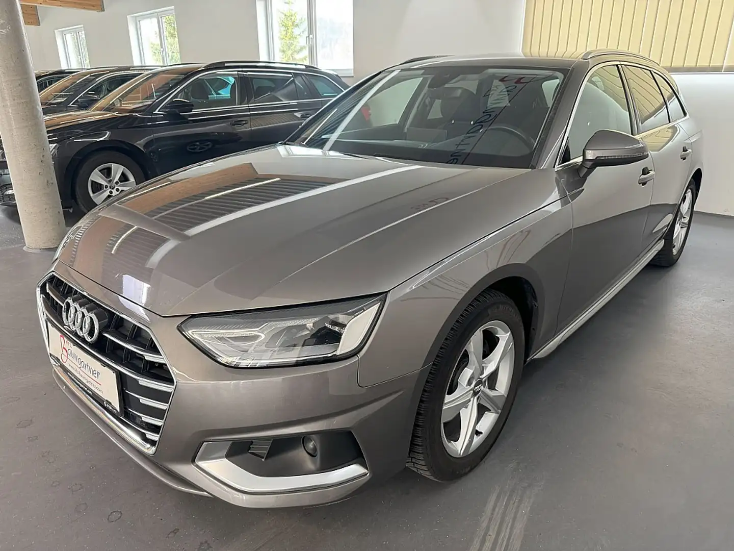Audi A4 Avant 35TDI advanced S-tronic *LED*NAVI*Sportsi... Grau - 2