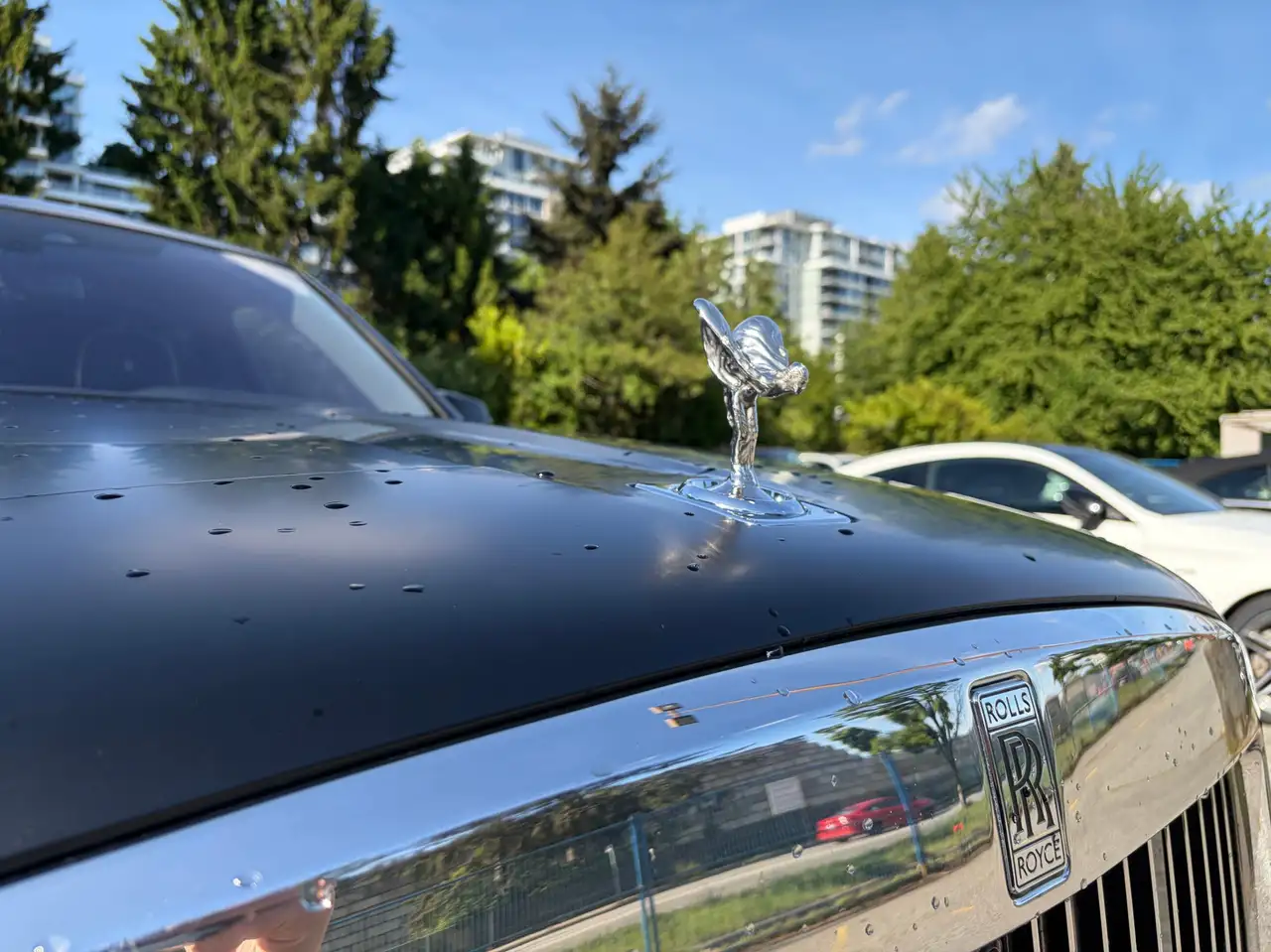 Rolls-Royce Cullinan снимка Rolls-Royce Cullinan