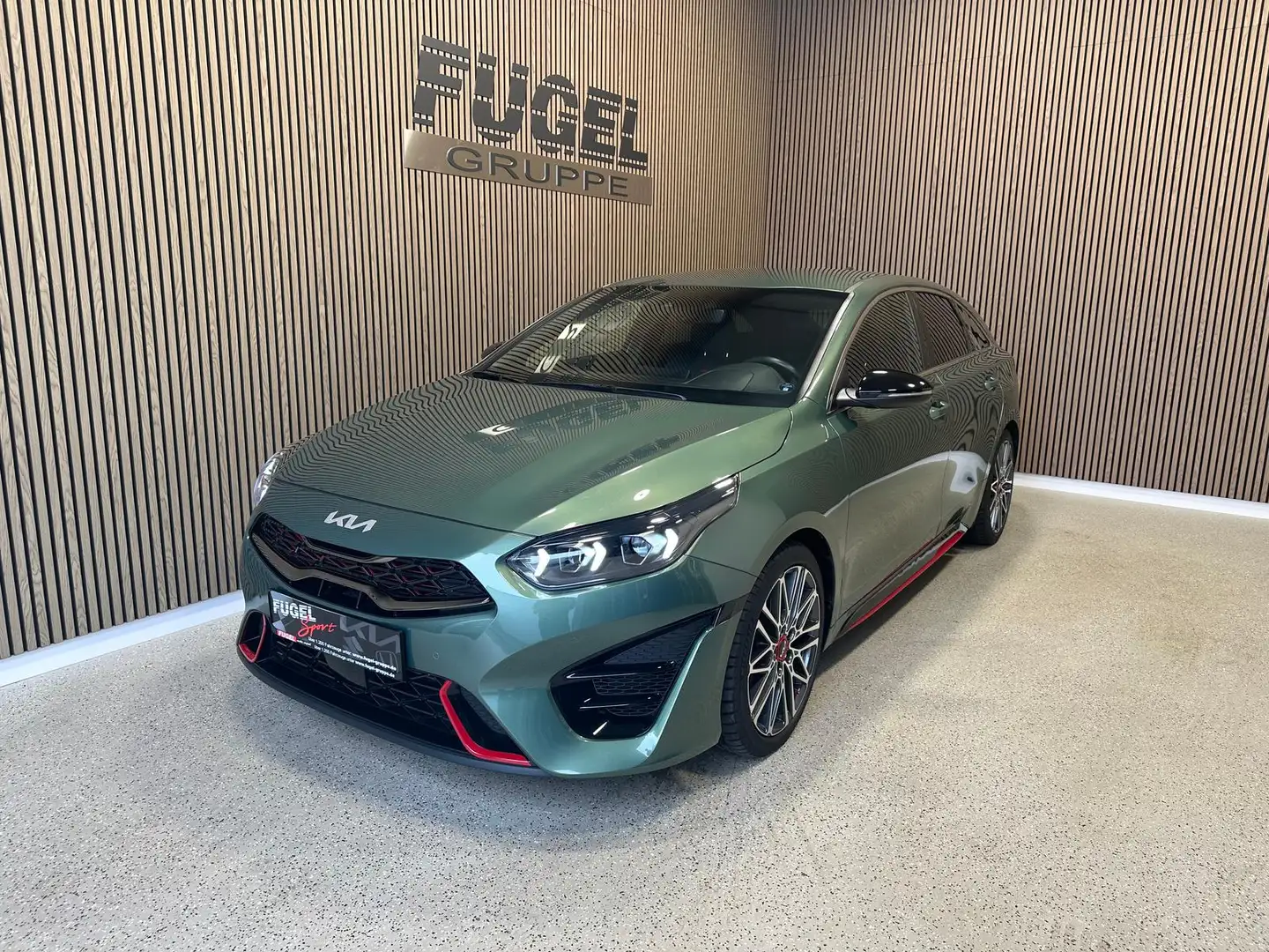 Kia ProCeed / pro_cee'd 1.6 T-GDI DCT GT Komfort LED|virt.Cock.|Navi|Sound Grün - 2