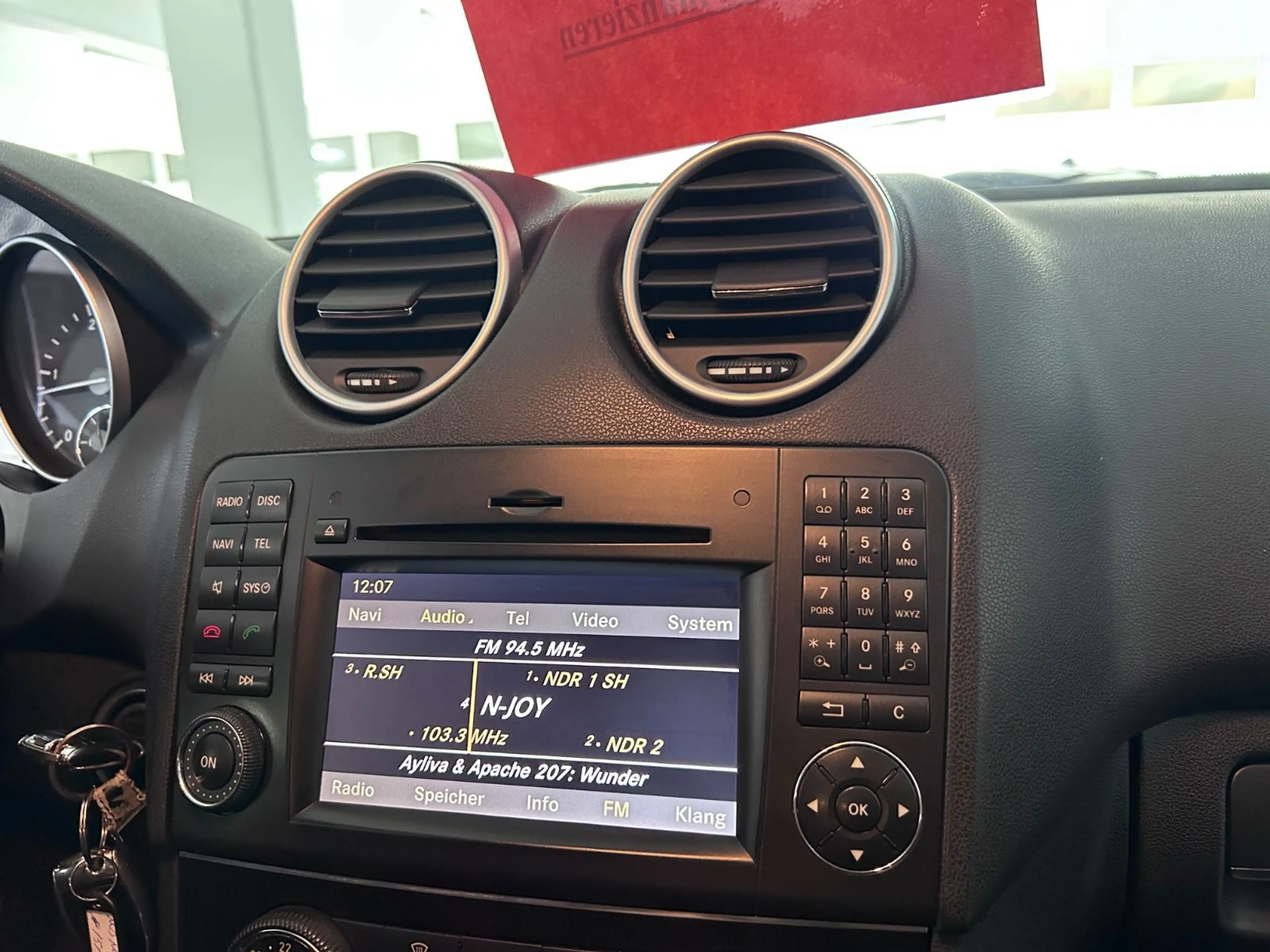 Mercedes-Benz ML 320 CDI 4Matic — photo 10