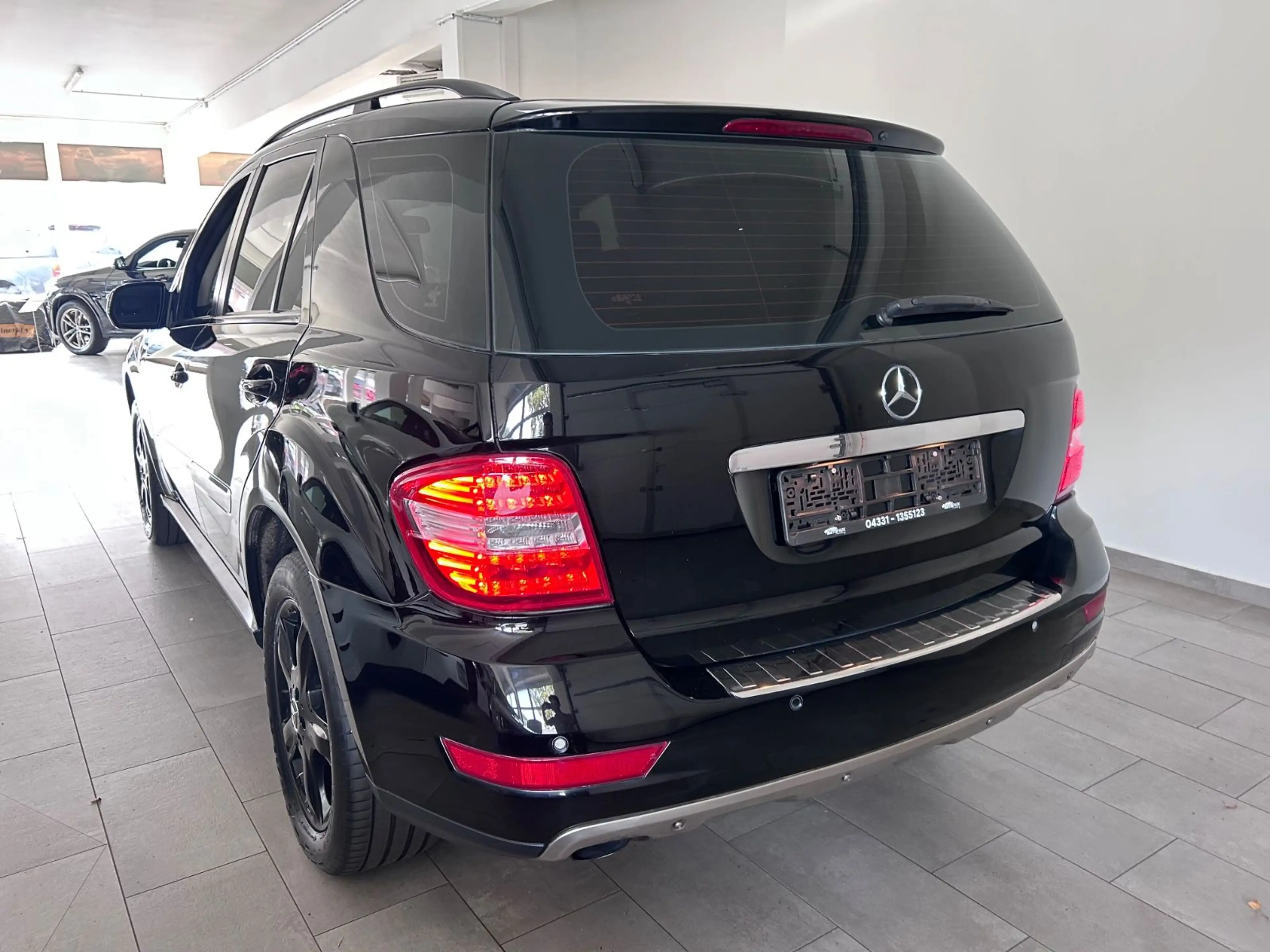 Mercedes-Benz ML 320 CDI 4Matic — photo 3