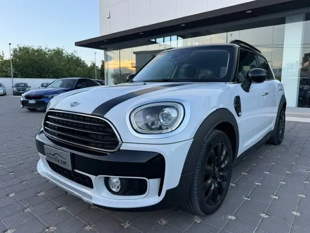 MINI Cooper D Countryman Cooper D Business Countryman Autom 2018