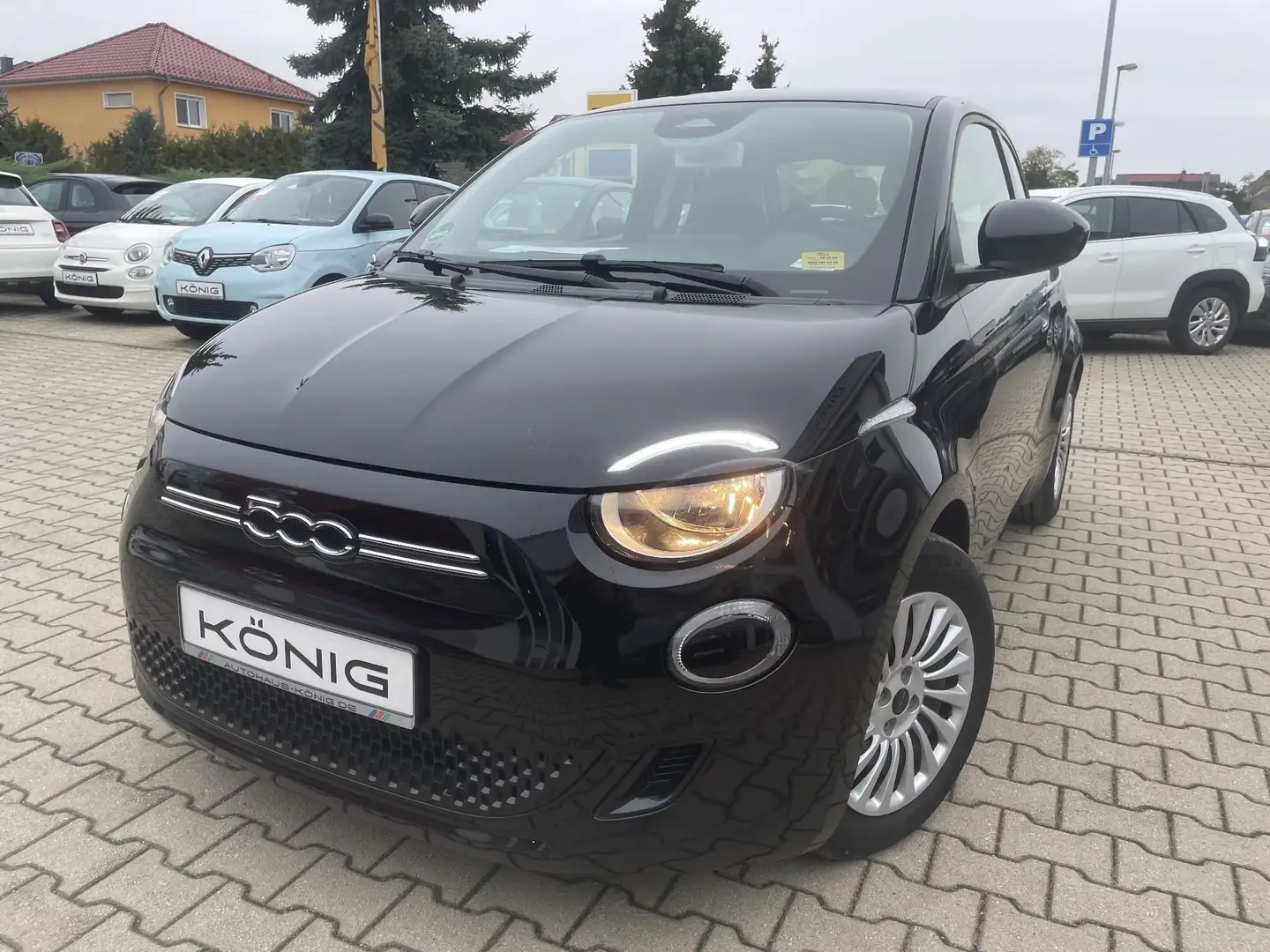 Fiat 500e 3+1 Neuer 500 320km Reichweite Schwarz - 1