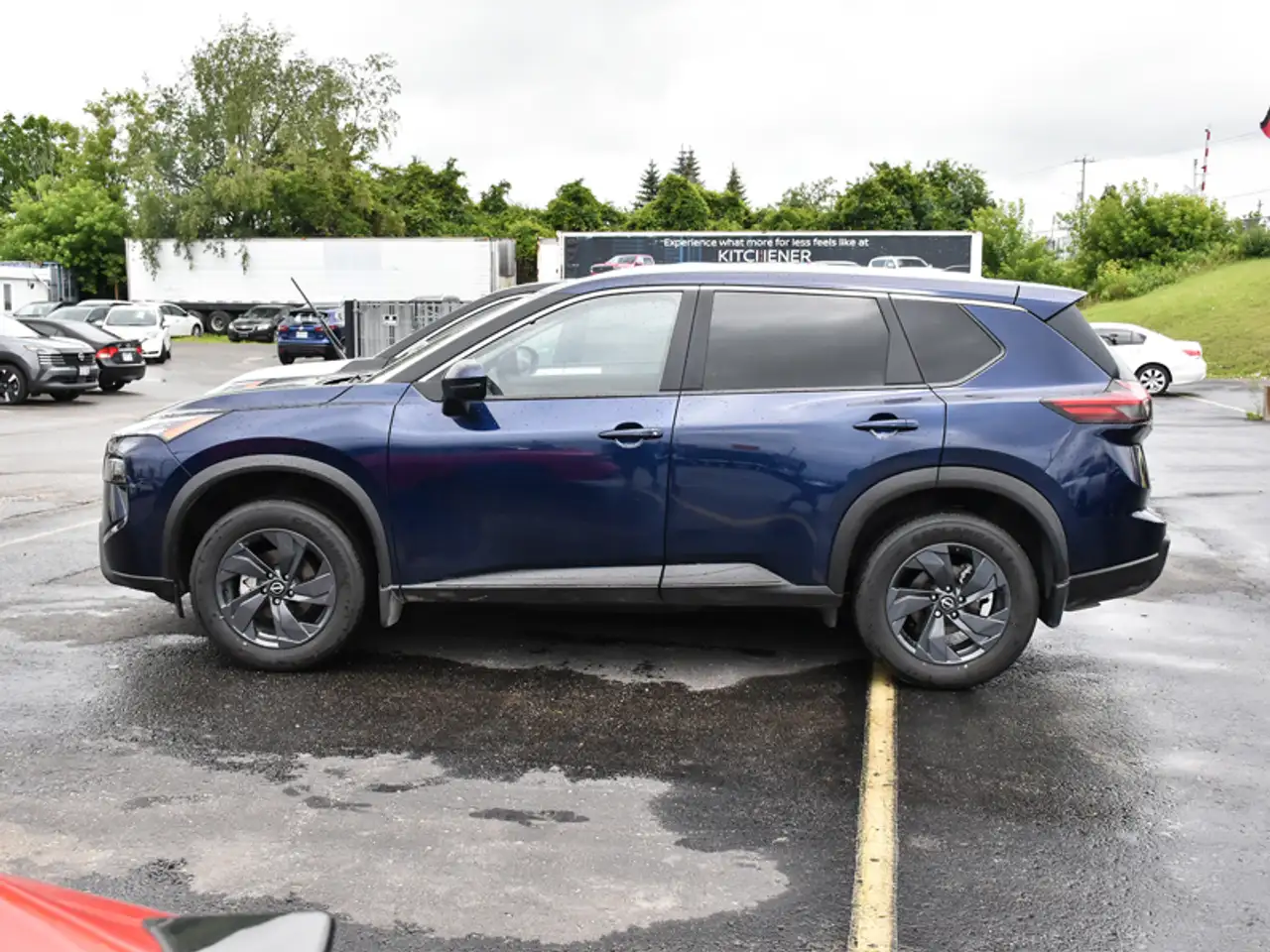 Nissan Rogue снимка Nissan Rogue