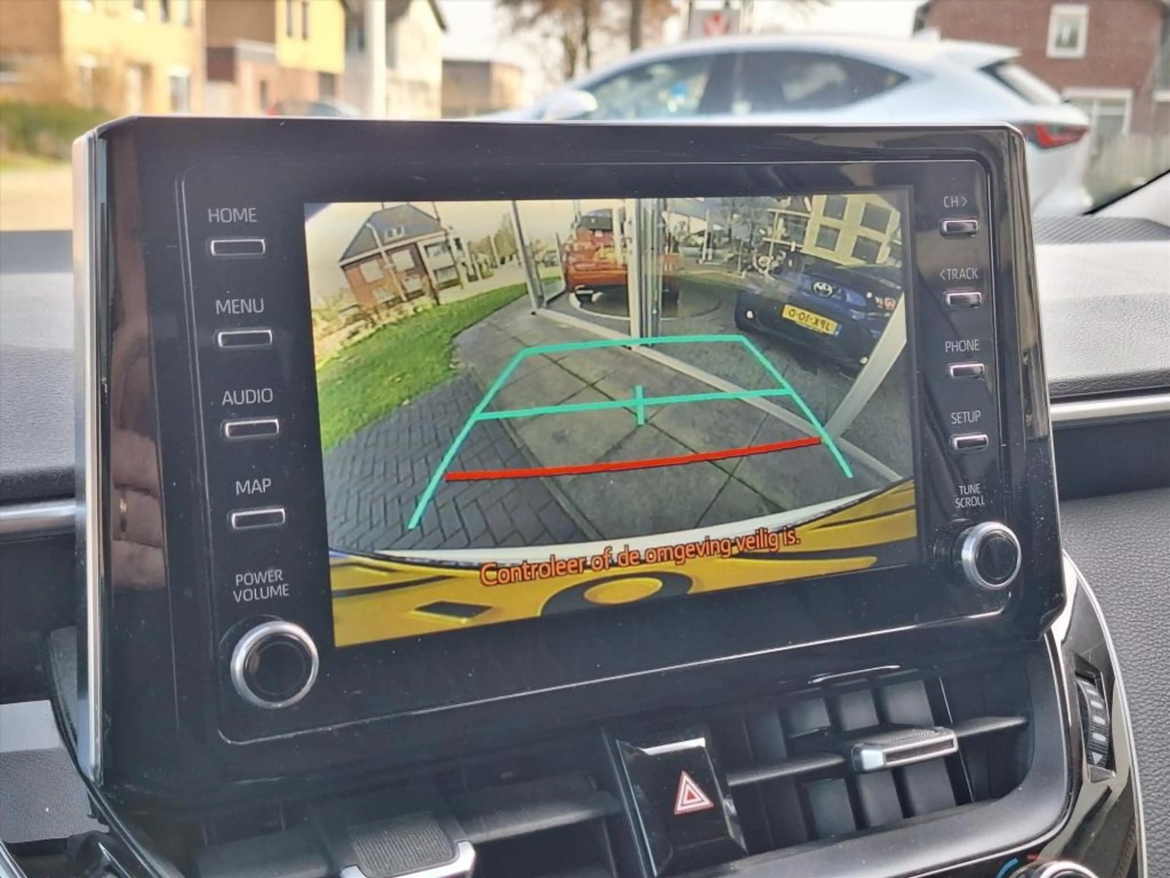 Toyota Corolla Sedan 1.8 Hybrid Style | Parkeersensoren, Navigati — photo 22