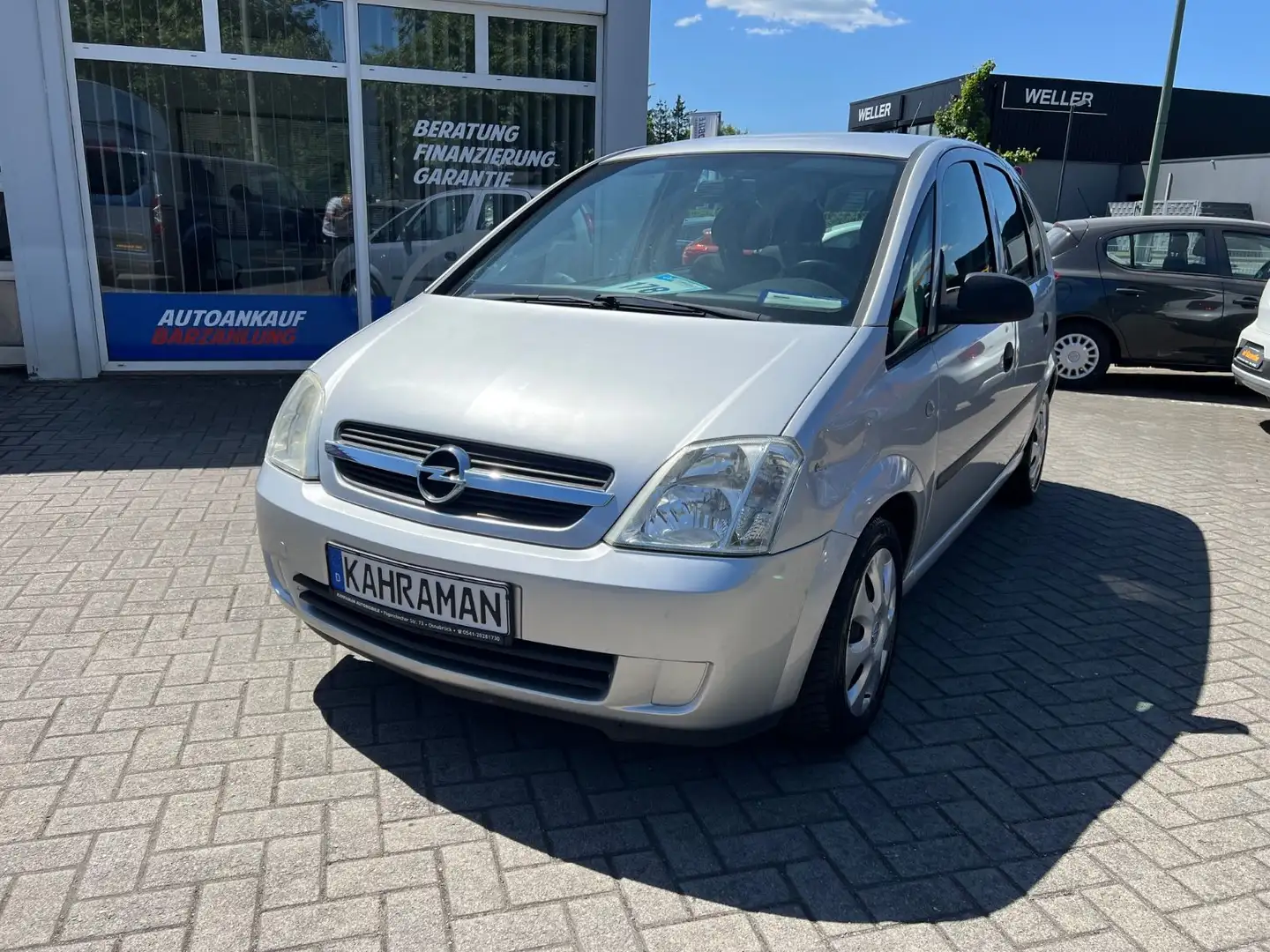 Opel Meriva 1.6 Cosmo Stříbrná - 2