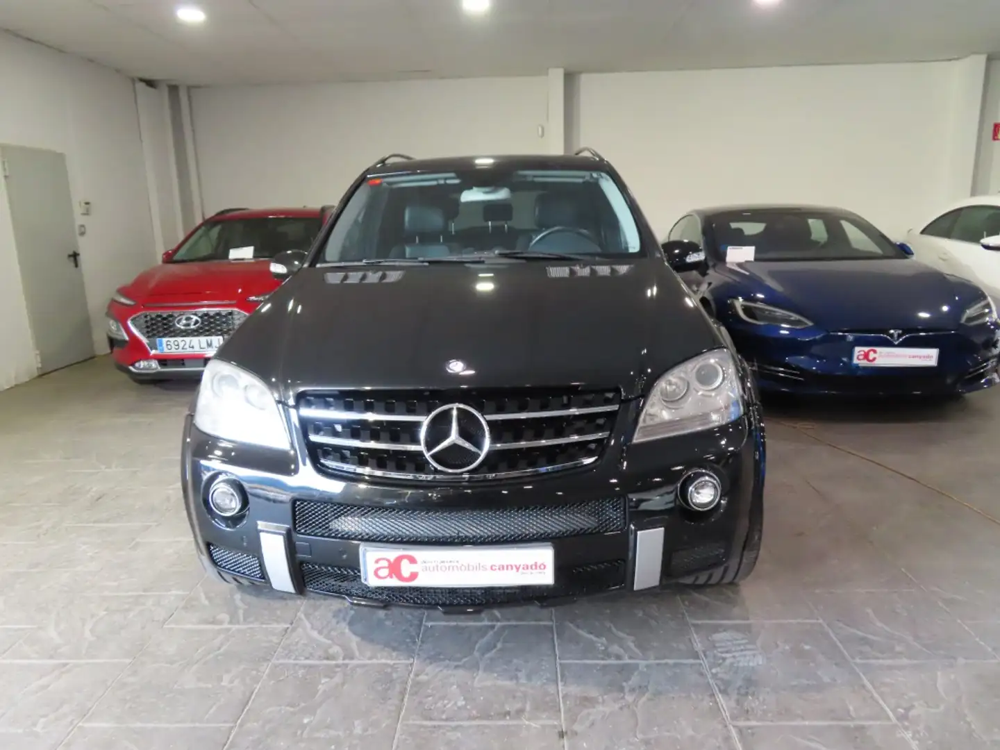 Mercedes-Benz ML 63 AMG Aut. Fekete - 1