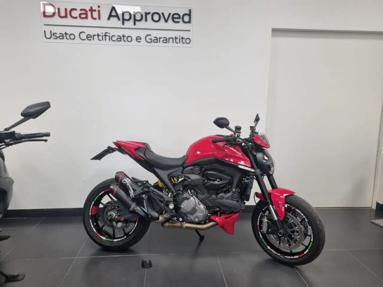 Ducati Monster 937