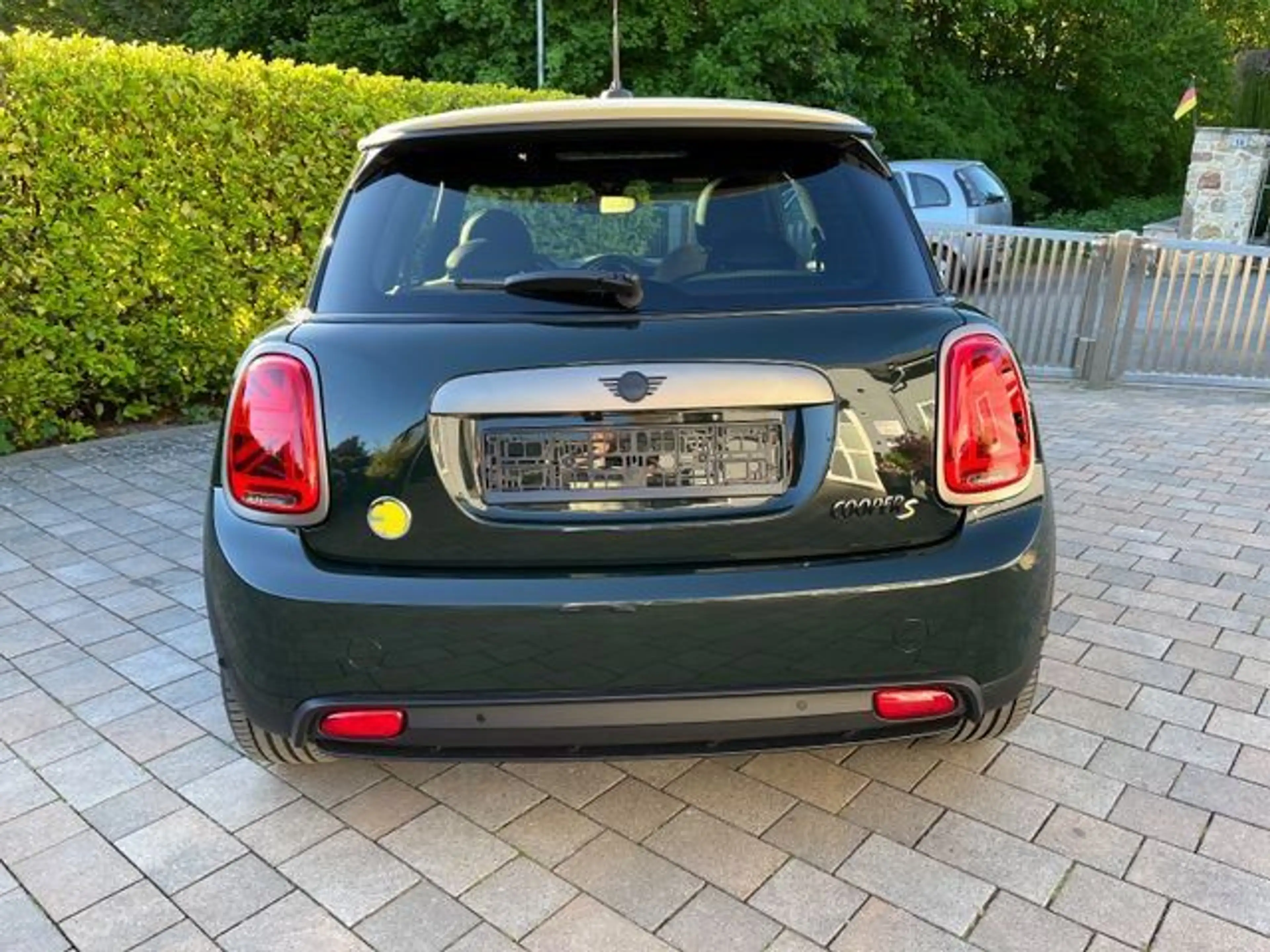 MINI Cooper SE Resolute Pano HUD KAM LKHZ H/K 1.Hd 17 — photo 7
