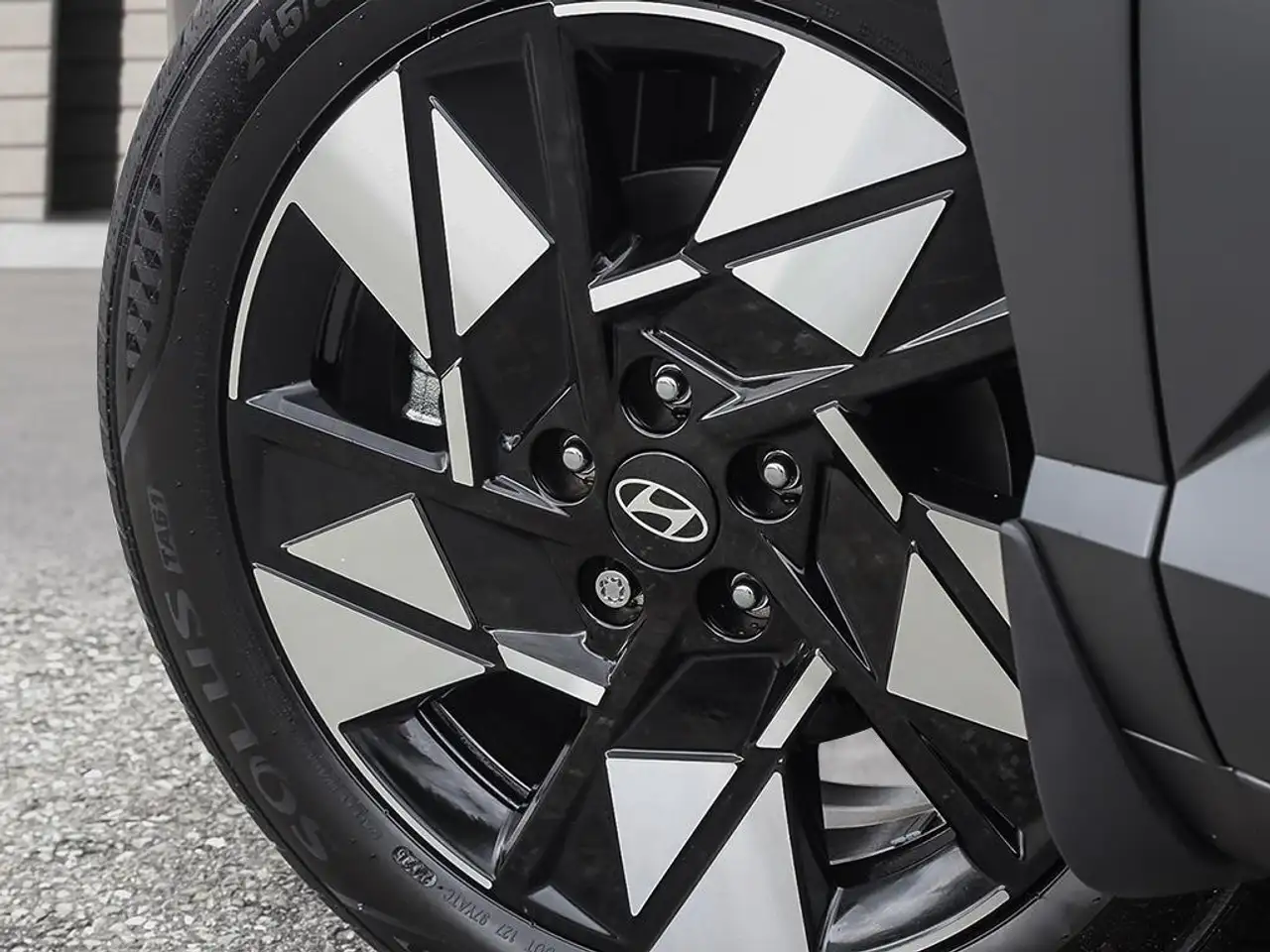 Hyundai KONA снимка Hyundai KONA