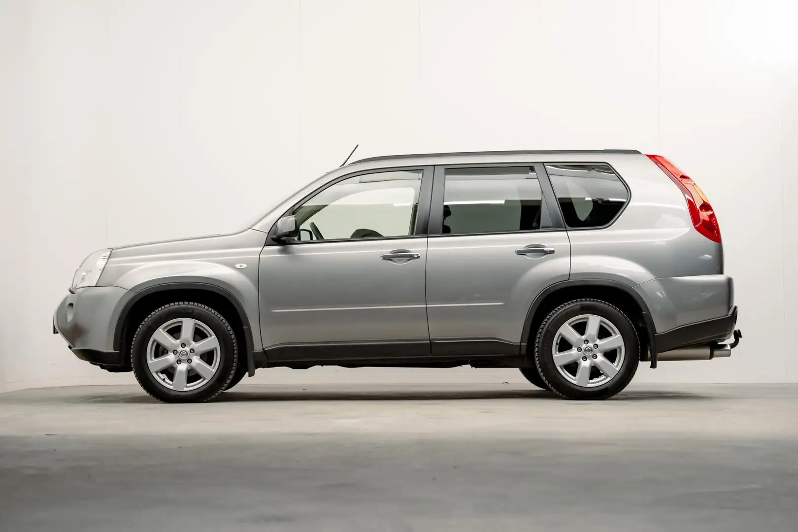 Nissan X-Trail 2.5 SE 4WD Limited Edition | € 17.950,- ex BTW | Gri - 2