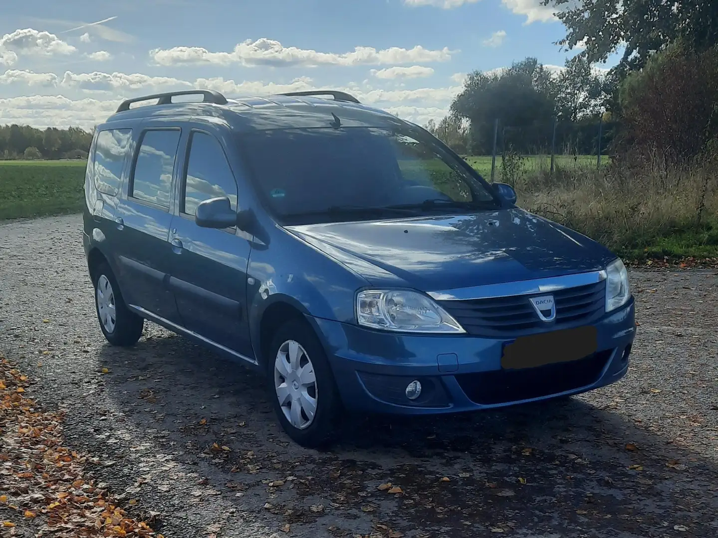 Dacia Logan Logan MCV 1.6 Laureate Blau - 2