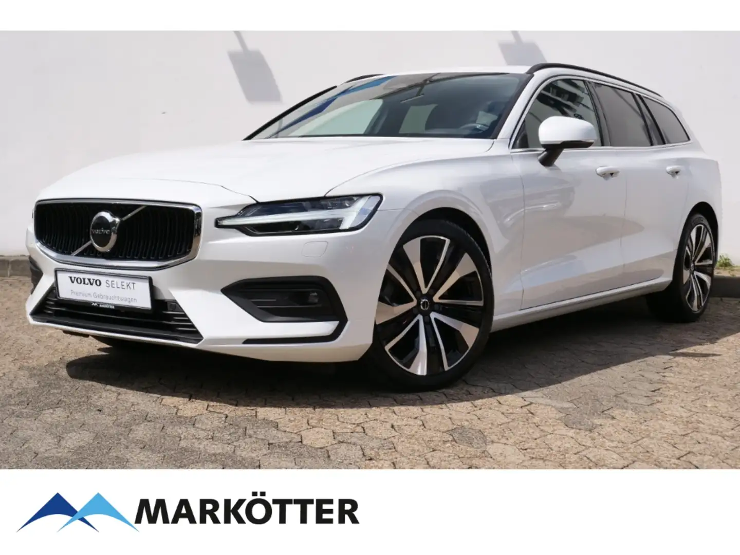 Volvo V60 B4 Core AHK/STHZ/CAM/ACC/Google/SHZ hinten Alb - 1