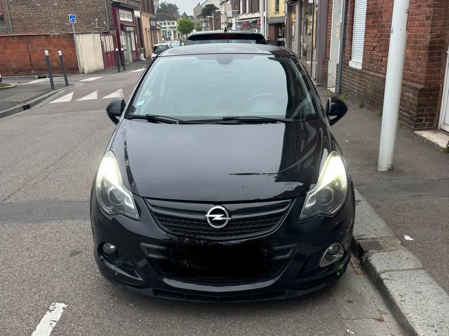 Opel Corsa Corsa 1.6 Turbo - 192 ch OPC Noir - 1