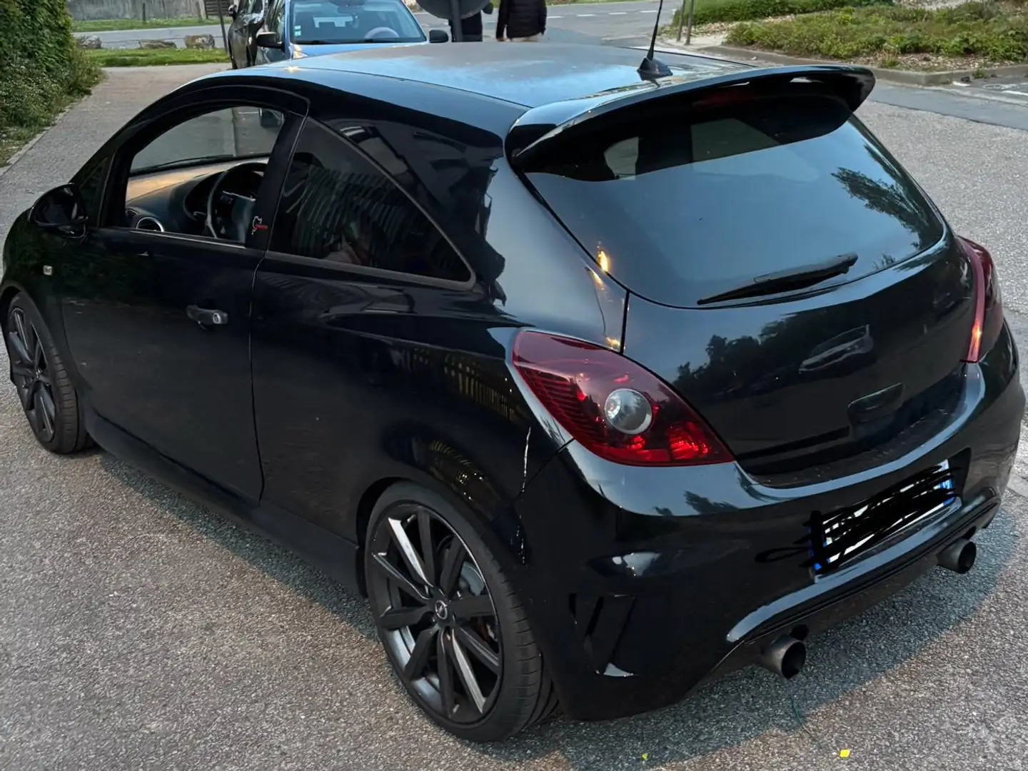 Opel Corsa Corsa 1.6 Turbo - 192 ch OPC Noir - 2