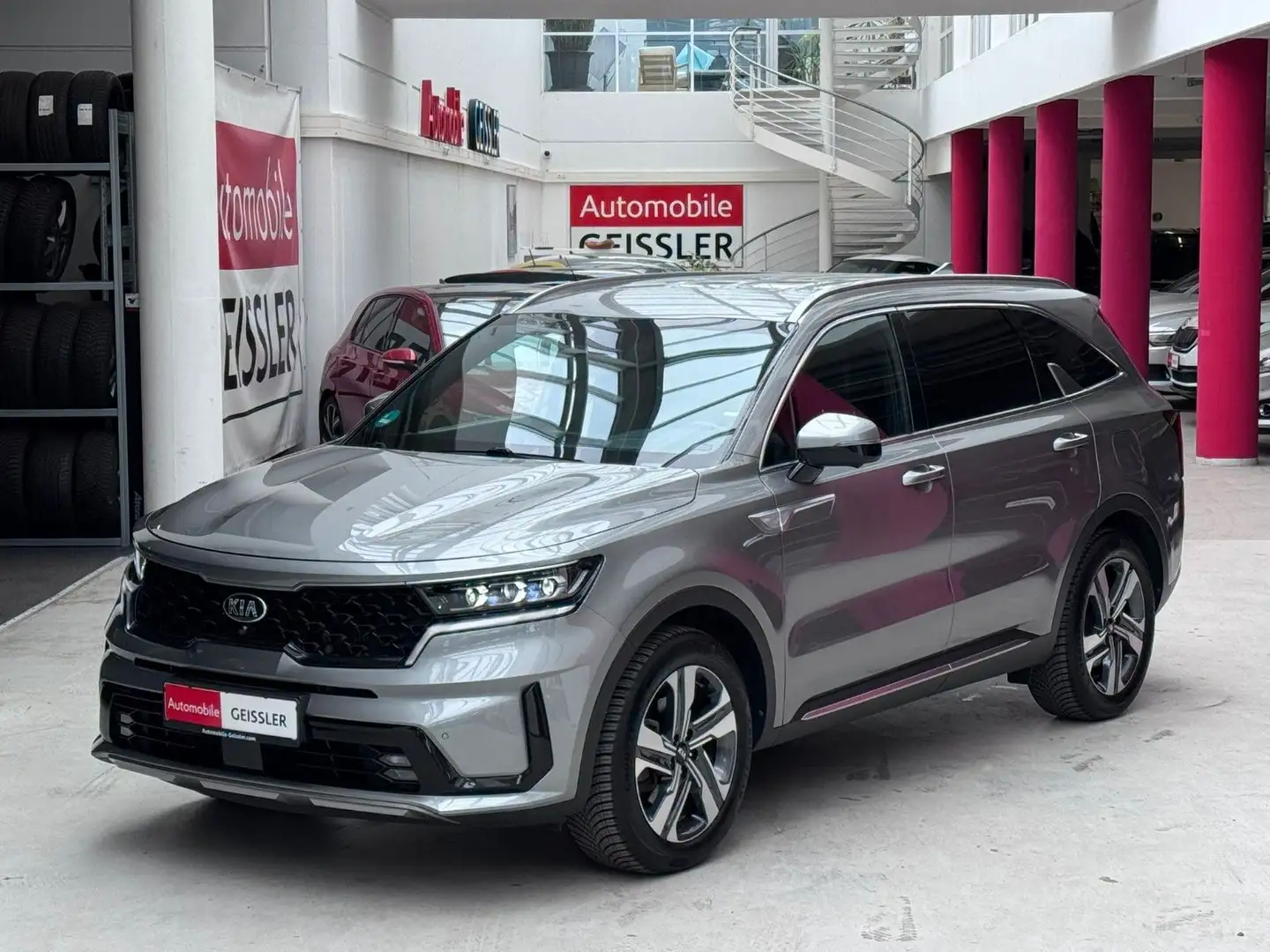 Kia Sorento Platinum 4WD Plug-In Hybrid 7Sitze+HUD Grigio - 1