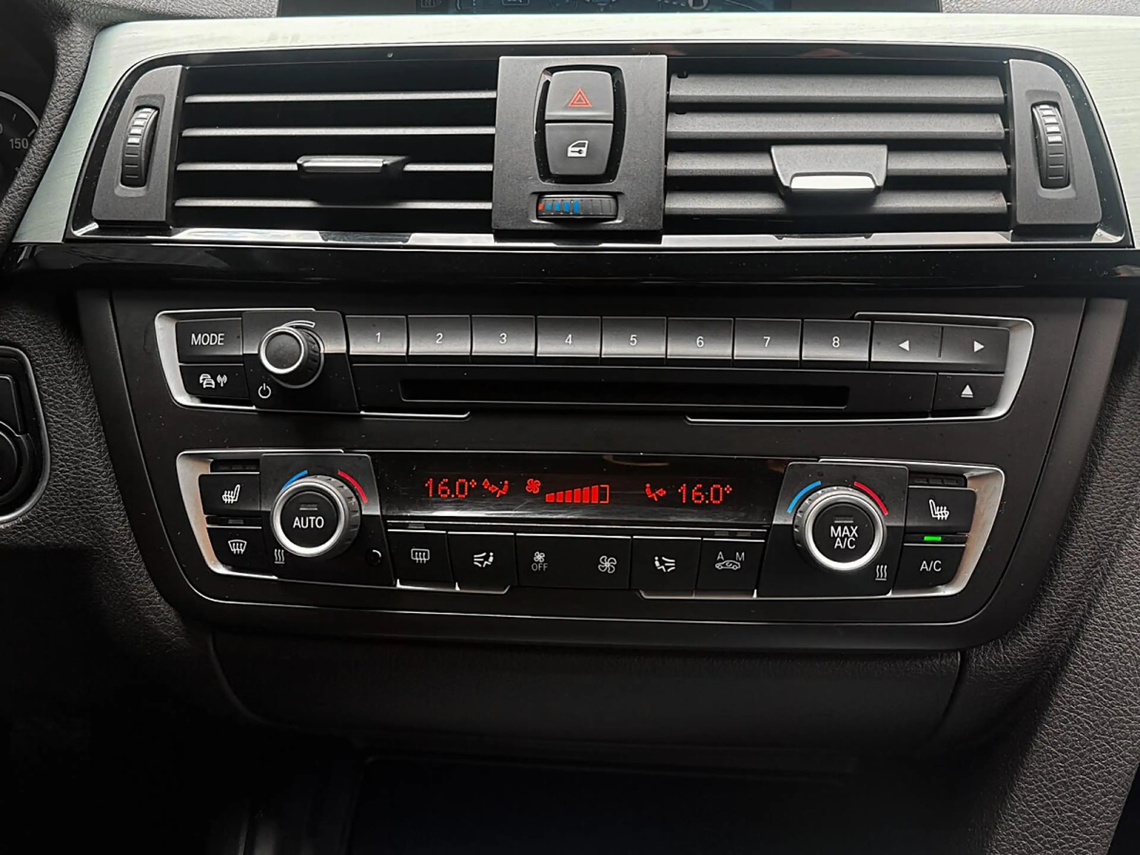 BMW 316 d Touring |PICKERL BIS 06/2027 | — photo 15