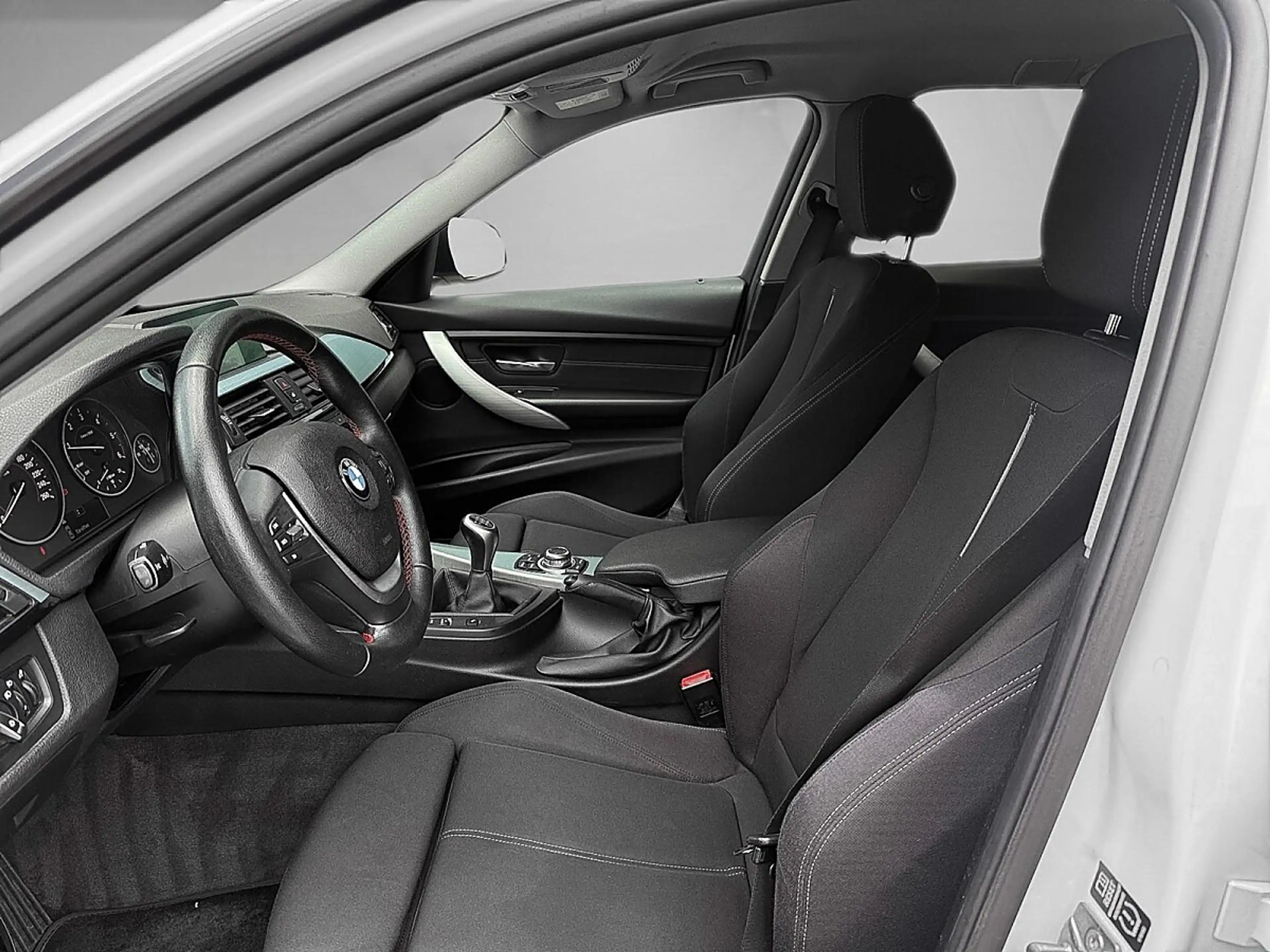 BMW 316 d Touring |PICKERL BIS 06/2027 | — photo 7