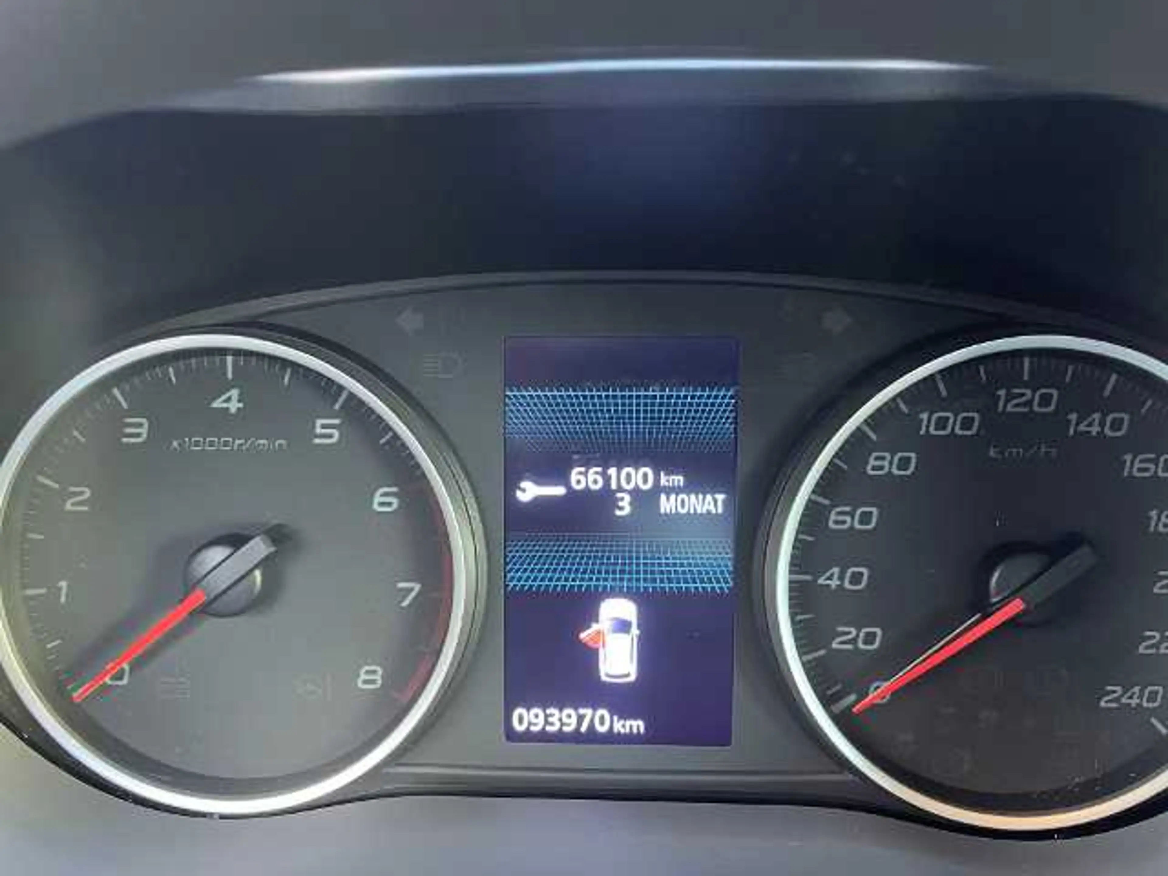 Mitsubishi Eclipse Cross TOP Allrad Automatik Navi — photo 14