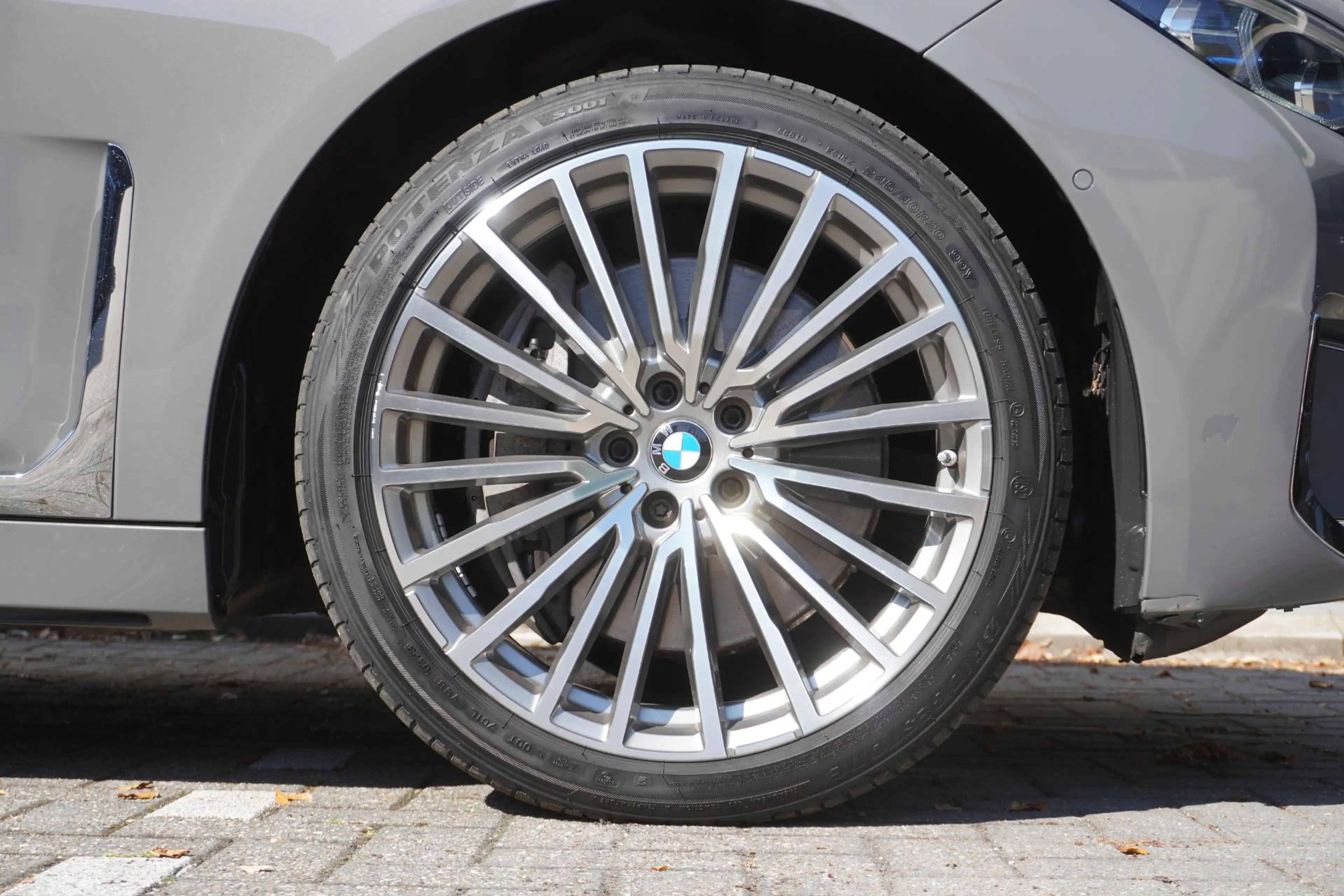 BMW 745 7 Serie Limousine 745Le xDrive High Executive | In — photo 6