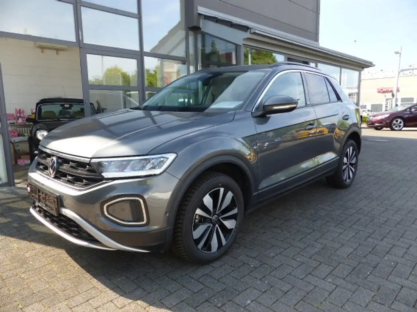 Volkswagen T-Roc Move EU6d*LED*CLIMATRONIC*SHZ*CAM*APPLE* Gris - 1