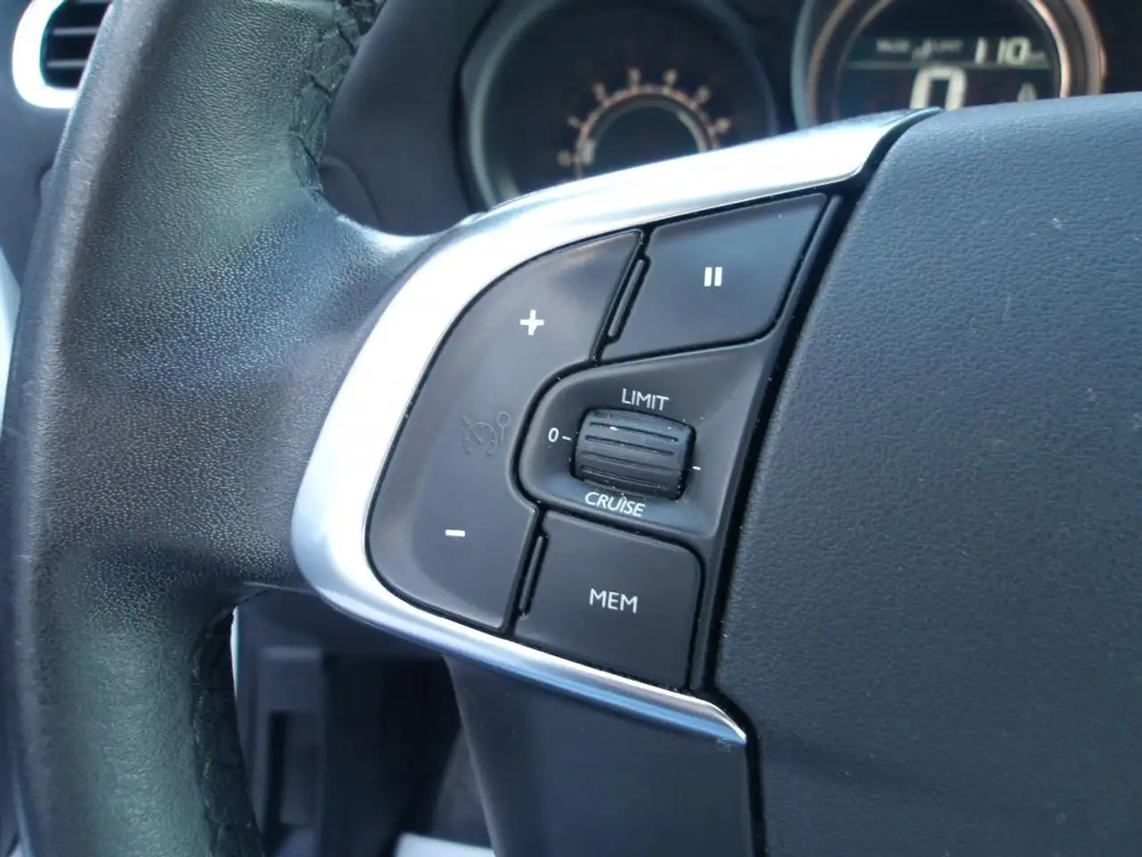 Citroen C4 Berline — photo 11