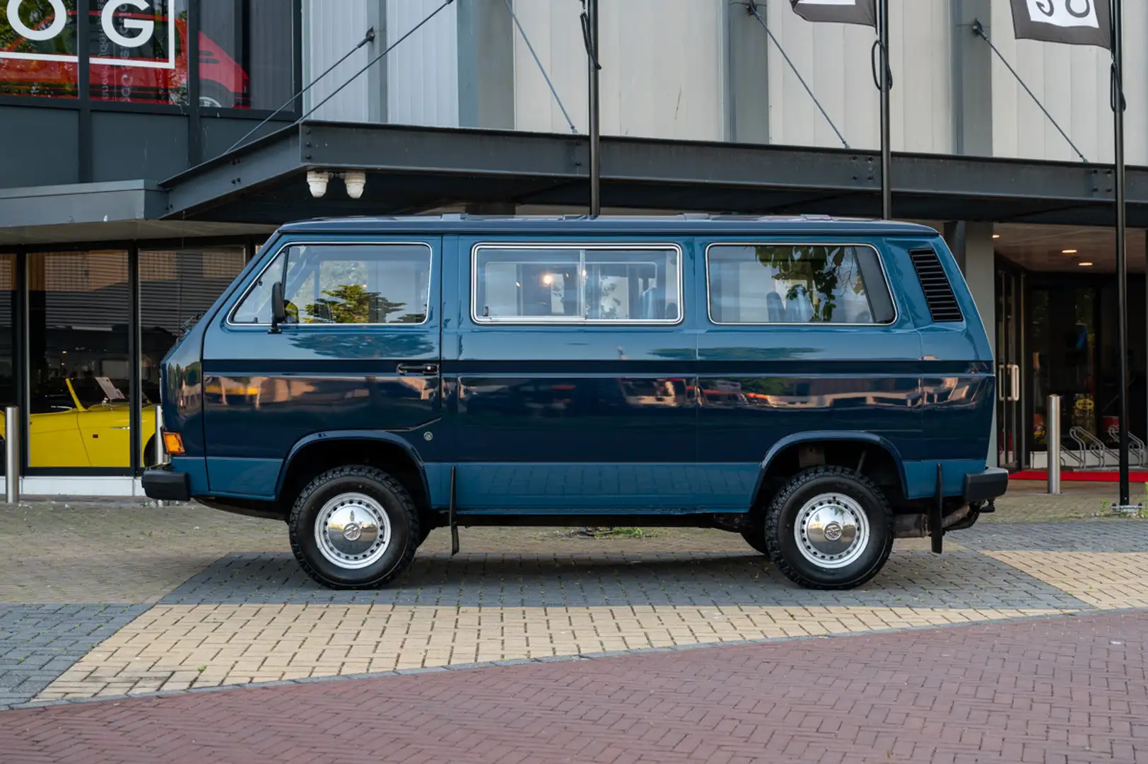 Volkswagen T3 Caravelle Syncro Blauw - 2