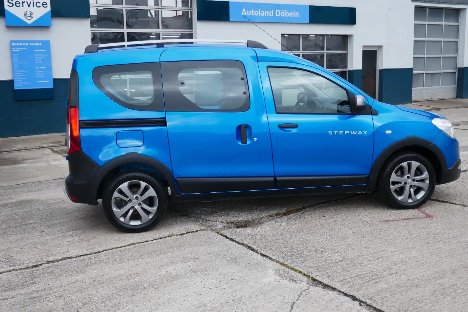 Dacia Dokker Stepway Navi/PDC/GRA Blau - 2