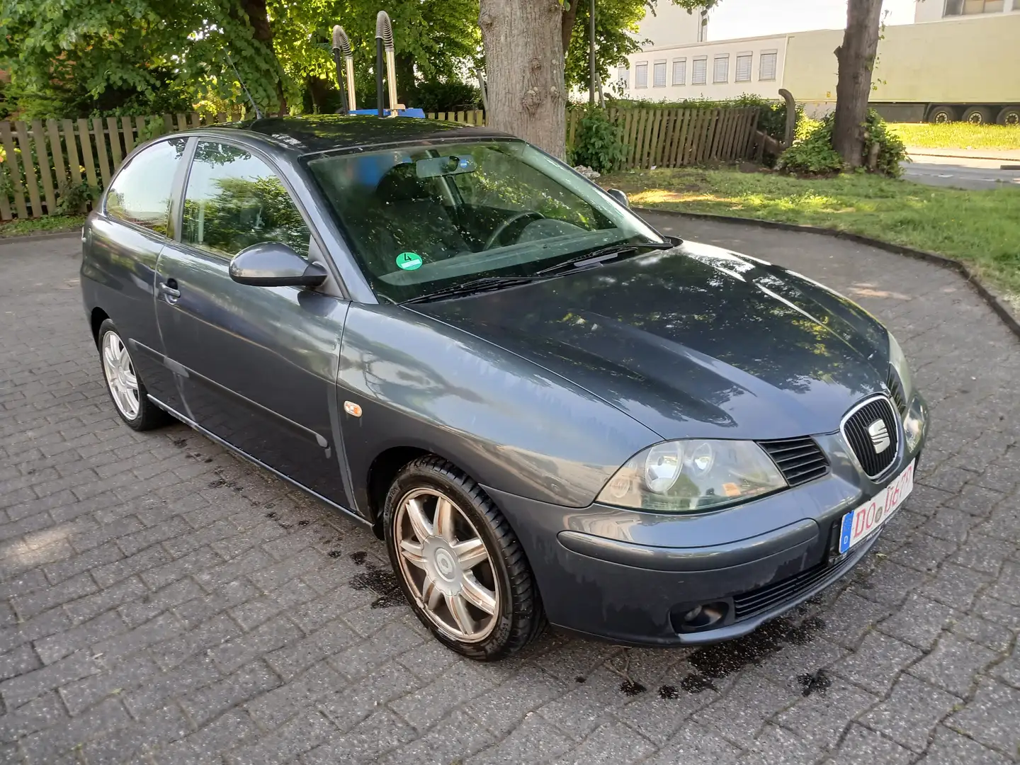 SEAT Ibiza 1.4 16V Tüv 11/26 Klima Alu Зелений - 2