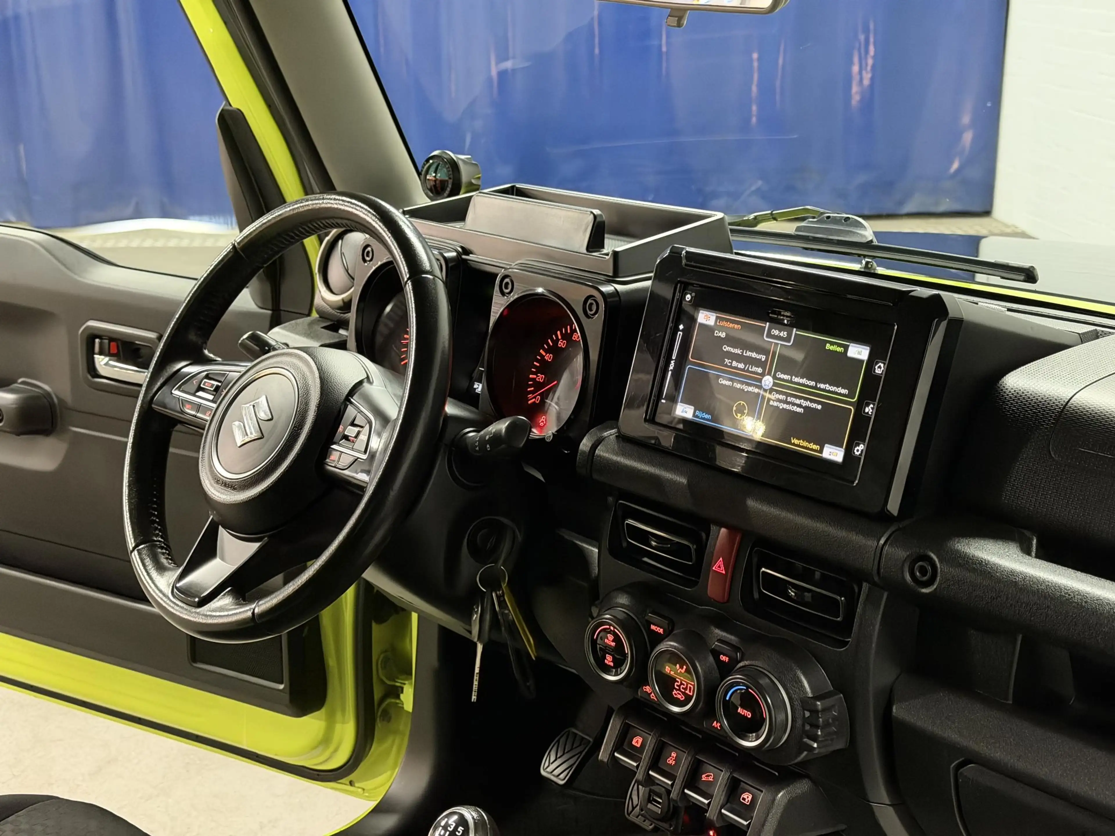 Suzuki Jimny 1.5 Stijl 4 persoons | Trekhaak | Stoelverwarming — photo 14