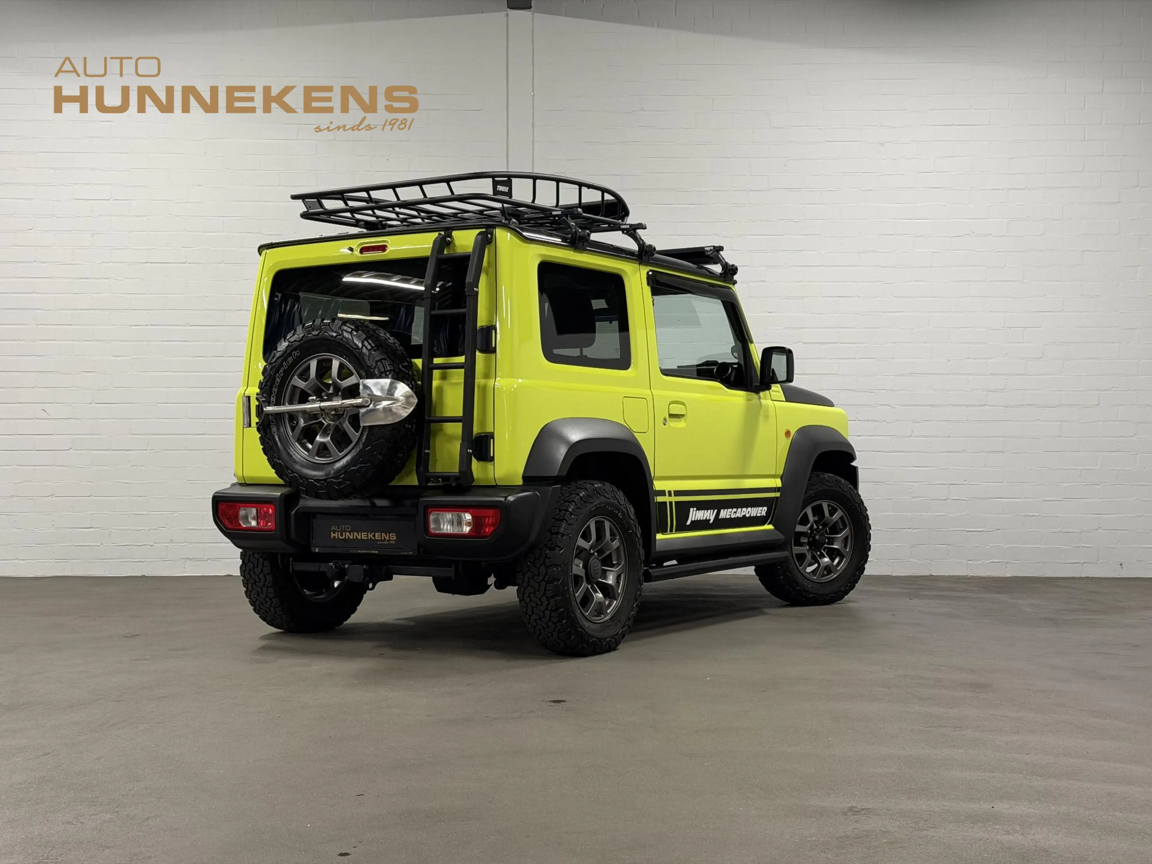 Suzuki Jimny 1.5 Stijl 4 persoons | Trekhaak | Stoelverwarming — photo 2