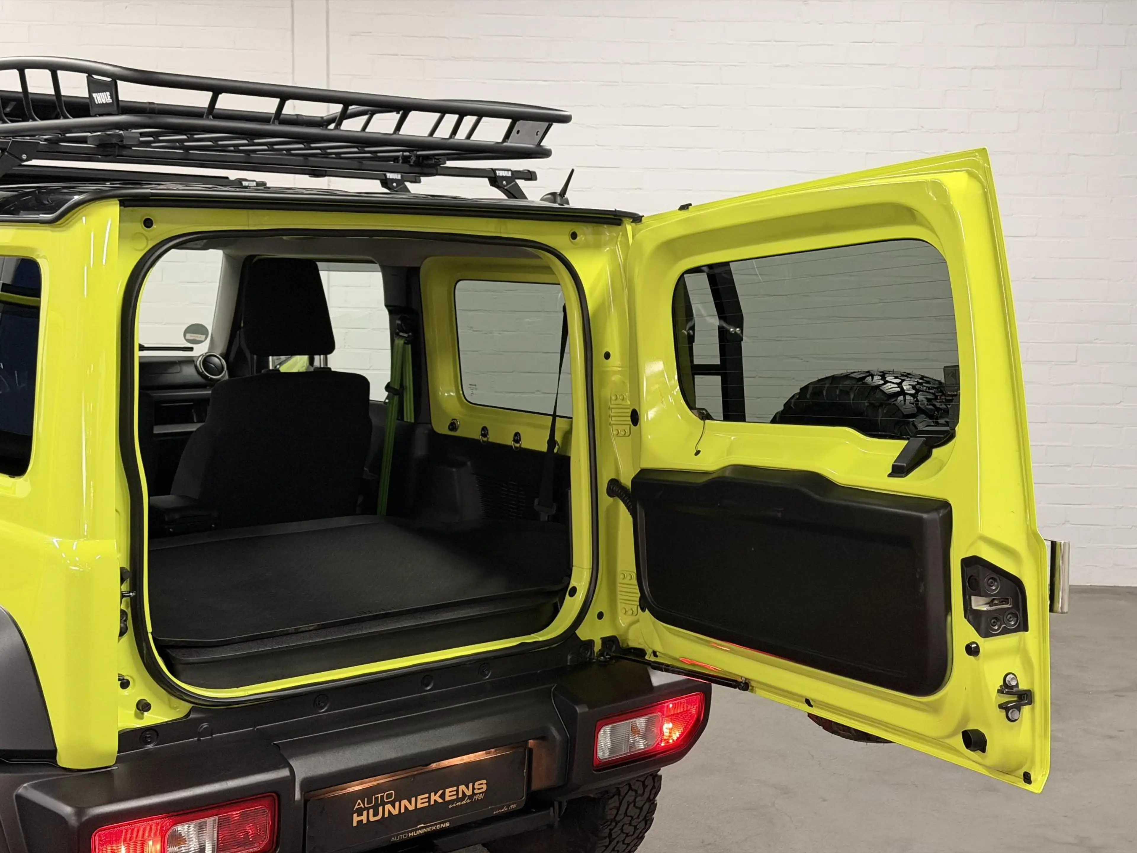 Suzuki Jimny 1.5 Stijl 4 persoons | Trekhaak | Stoelverwarming — photo 11