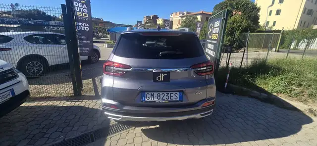 DR Automobiles DR4 view 5