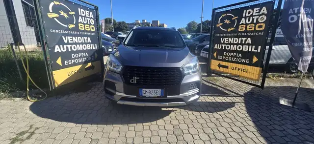 DR Automobiles DR4 view 2