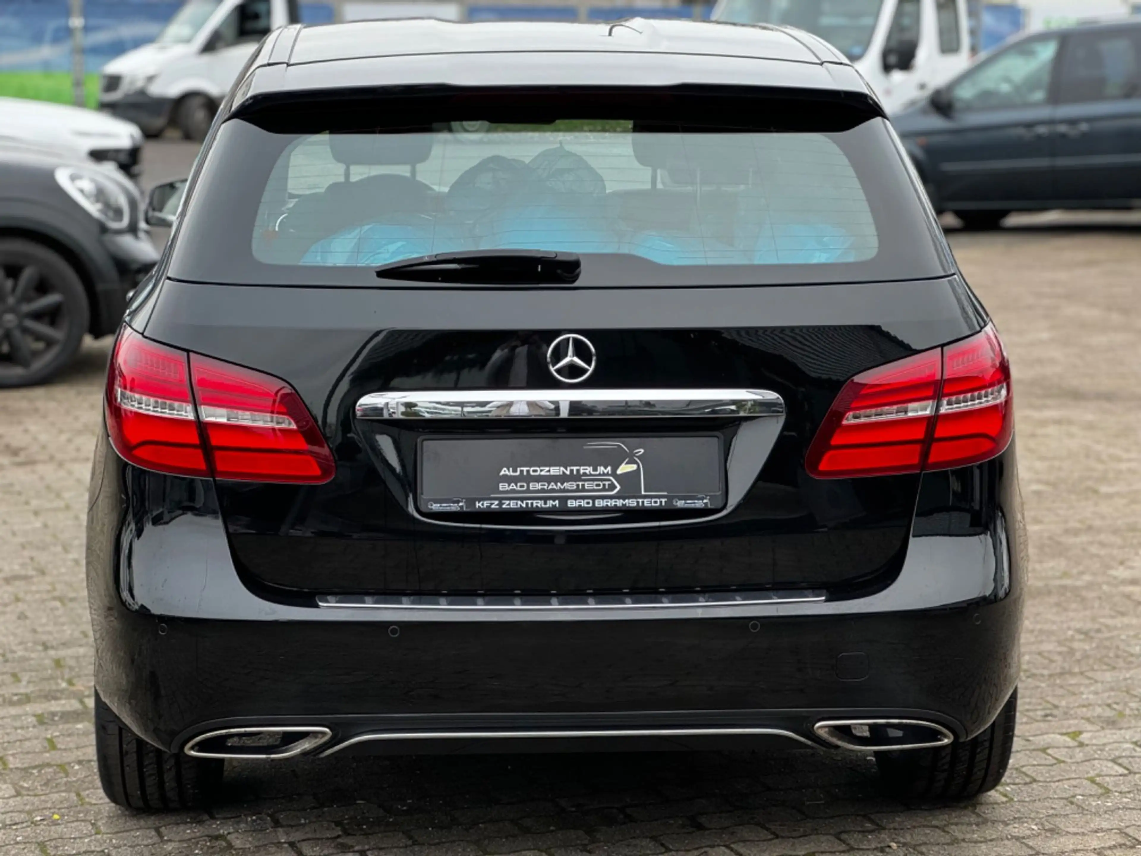 Mercedes-Benz B 180 CDI /VOLLLEDER|PDC|NAVI|LED neuer Motor — photo 4