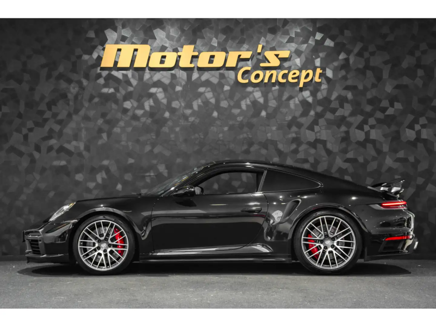 Porsche 992 Turbo Coupé PDK Noir - 2