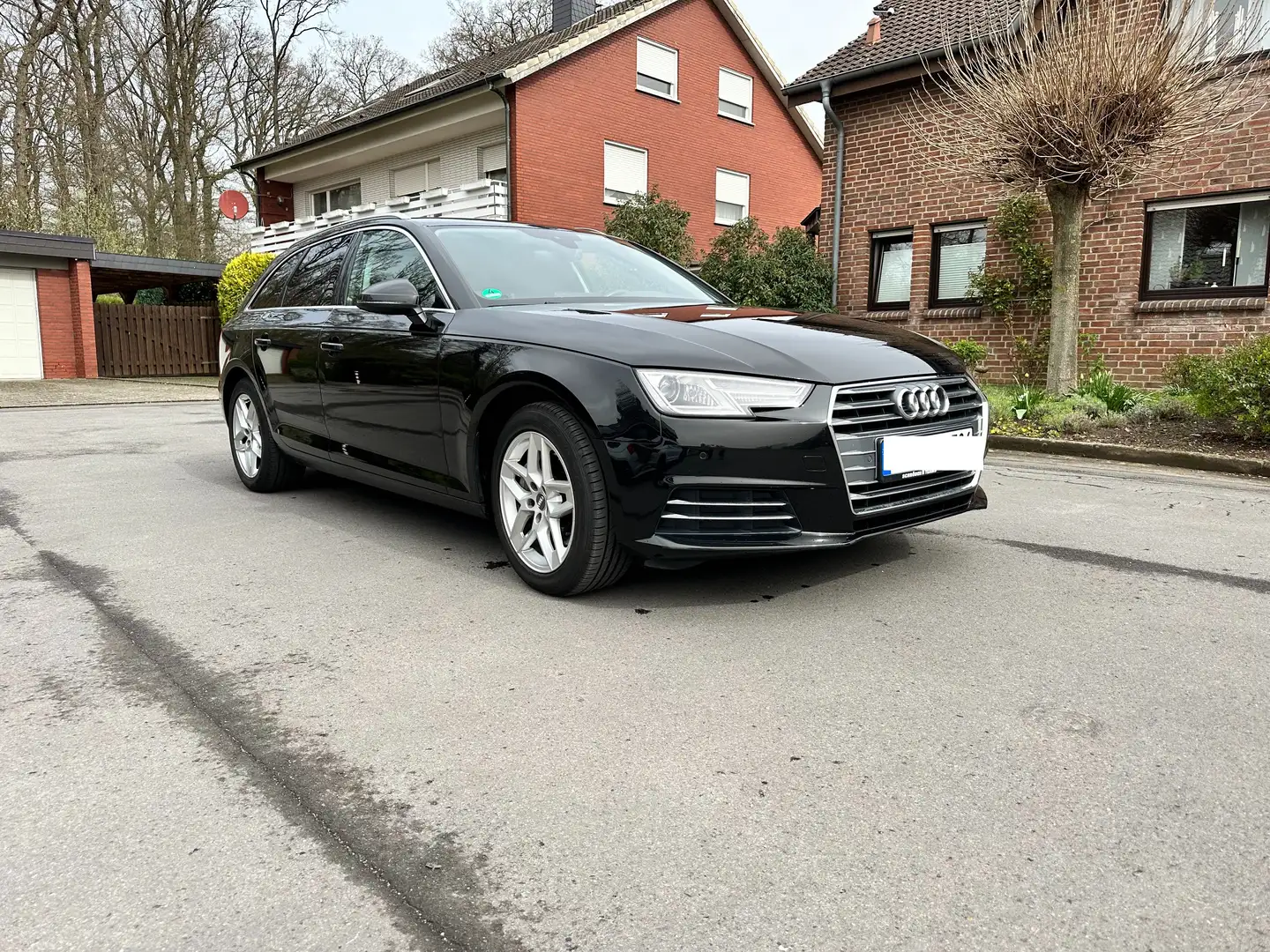 Audi A4 A4 Avant Diesel Avant 2.0 TDI S tronic Schwarz - 2