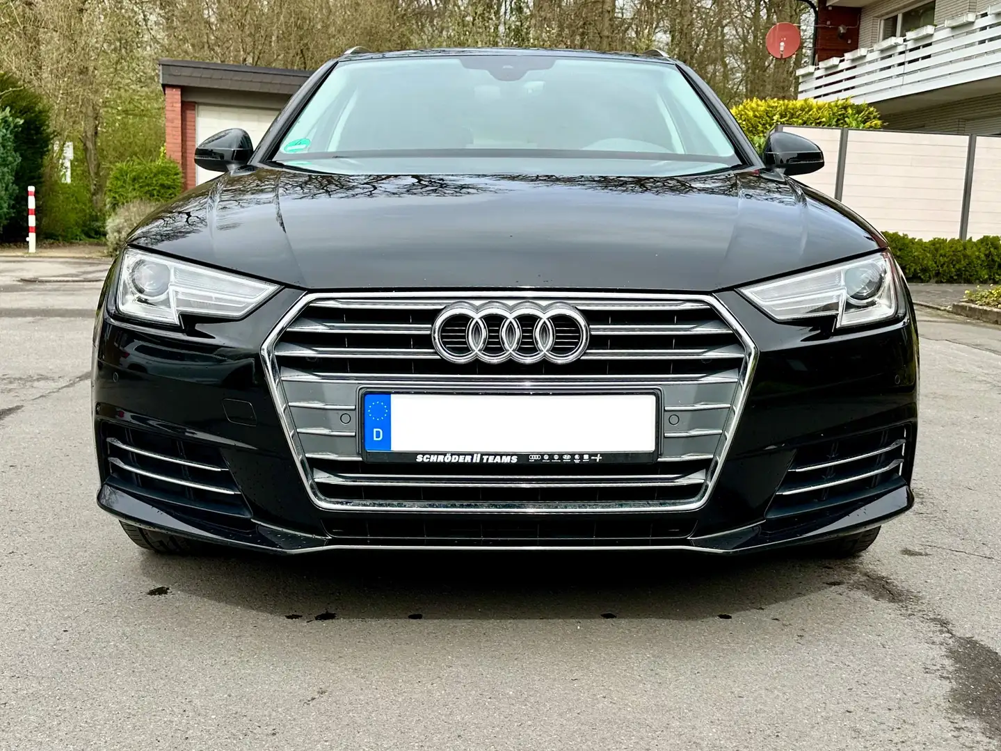 Audi A4 A4 Avant Diesel Avant 2.0 TDI S tronic Schwarz - 1