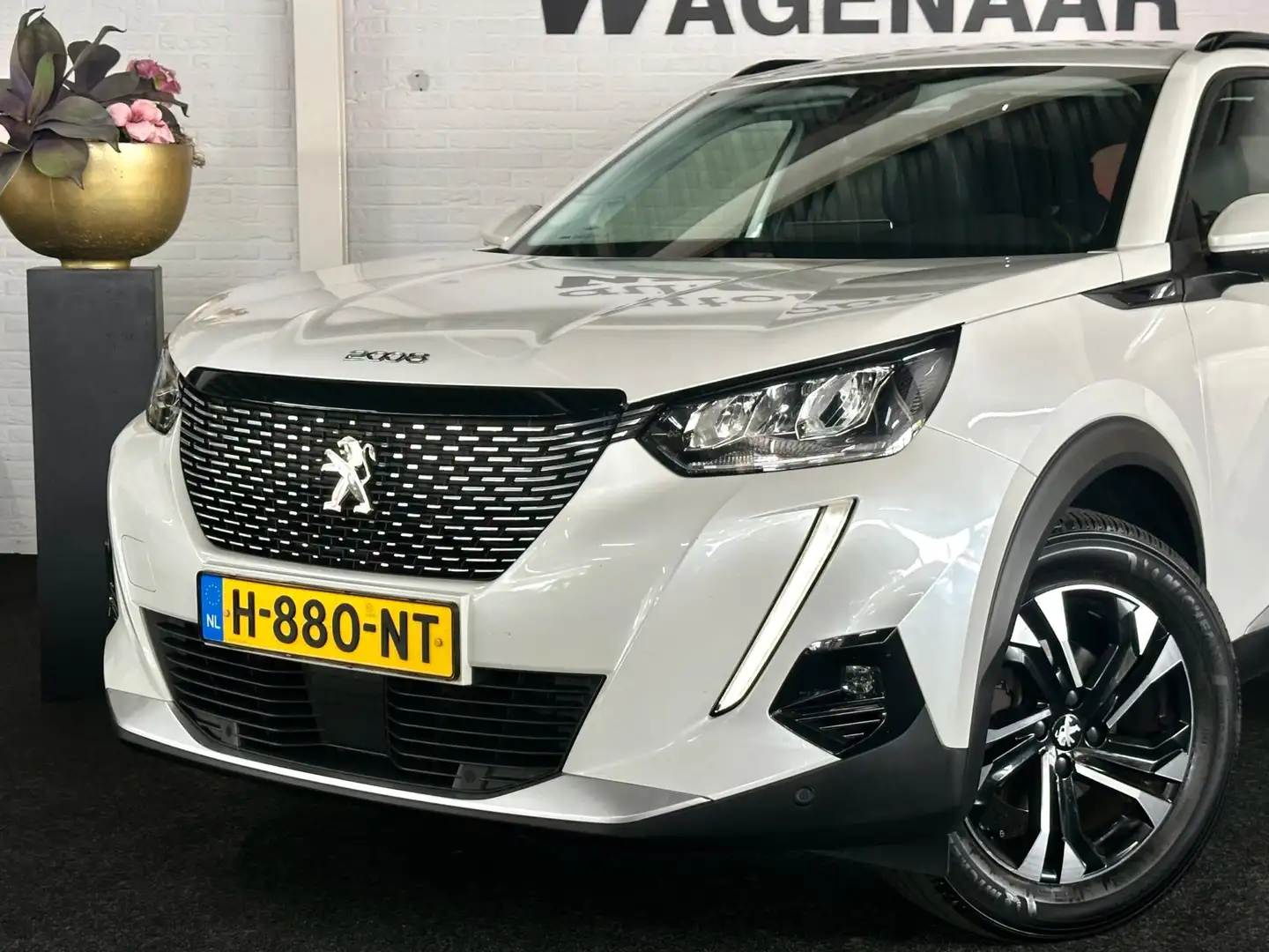 Peugeot 2008 1.2 PureTech Blue Lease Allure 131pk Blanc - 2