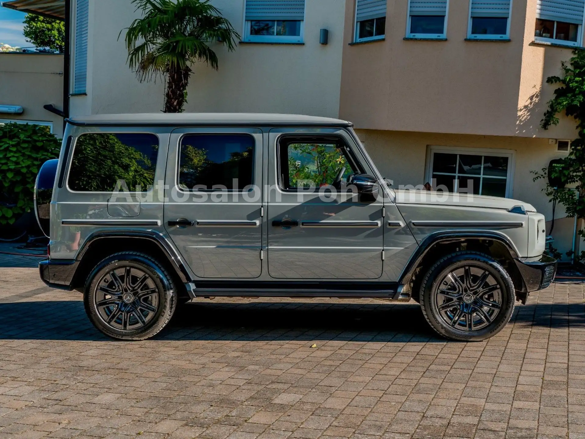 벤츠 Mercedes-Benz G-Class G 450 2025 블루 사진 5