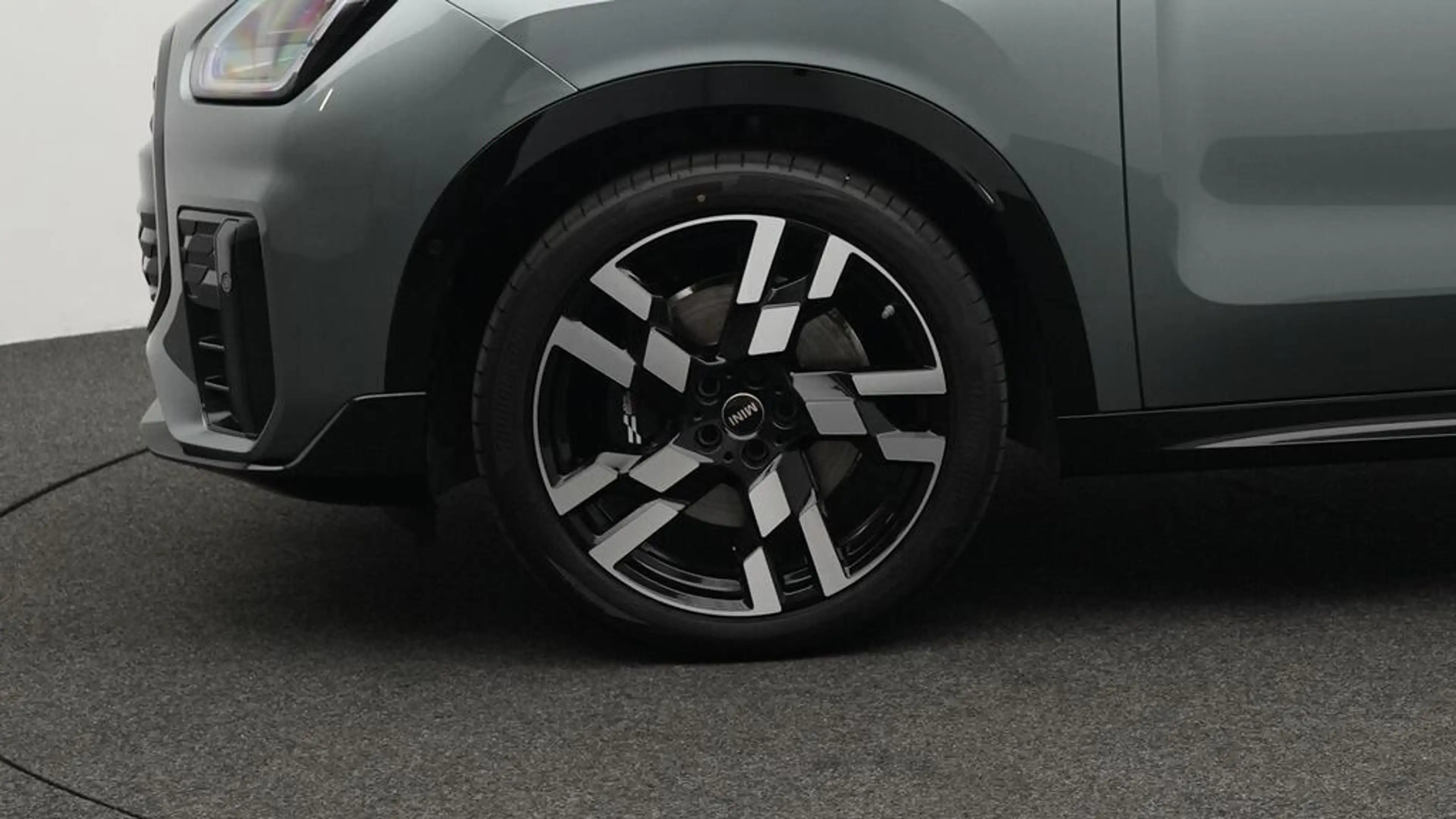 MINI Countryman C John Cooper Works Trim — photo 12