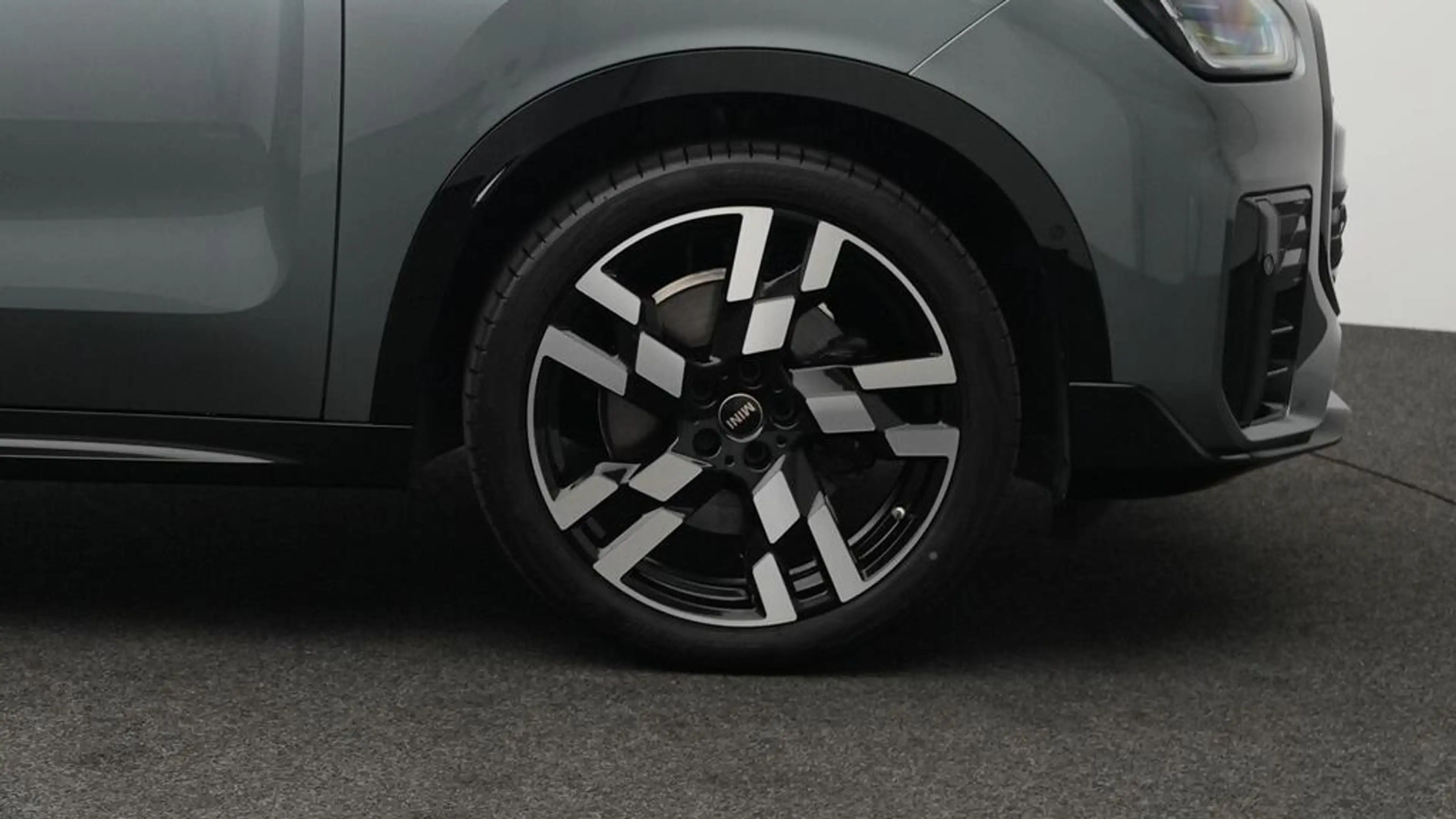 MINI Countryman C John Cooper Works Trim — photo 9