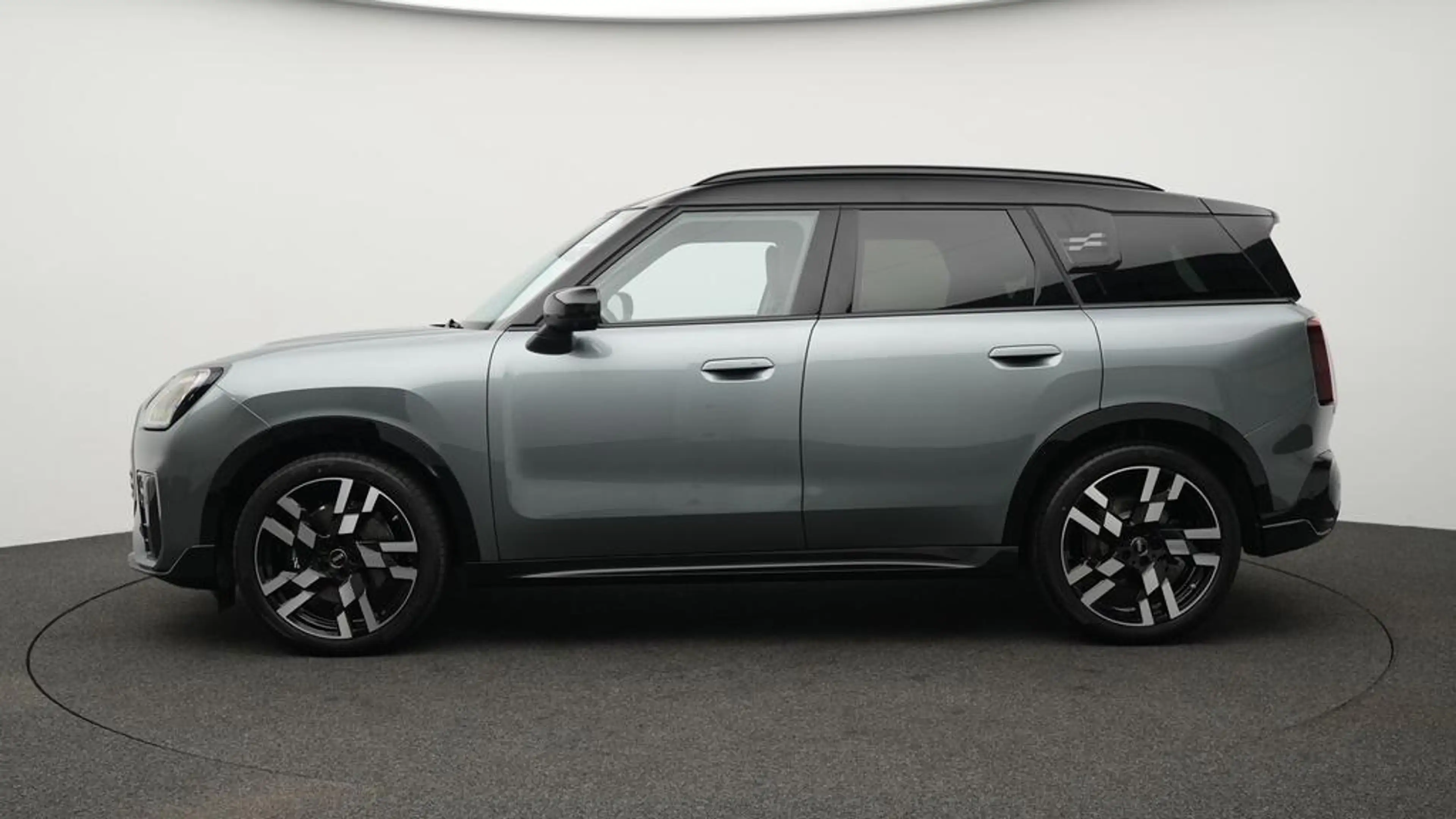 MINI Countryman C John Cooper Works Trim — photo 2