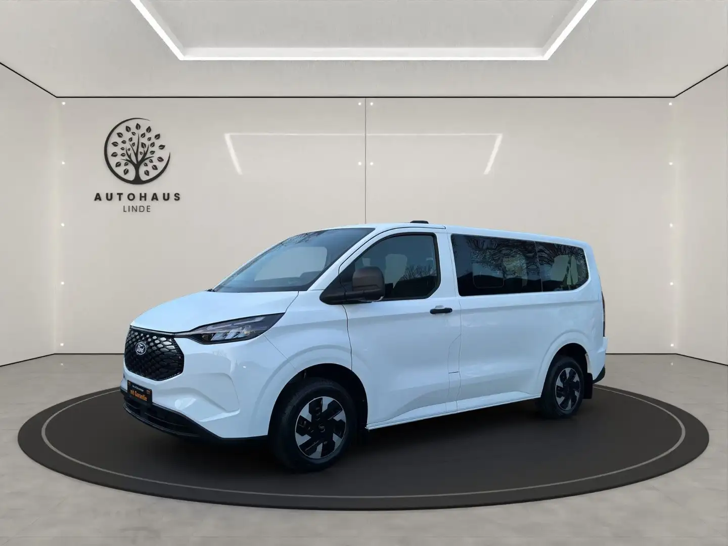 Ford Transit Custom E-Transit 9 Sitze Weiß - 1