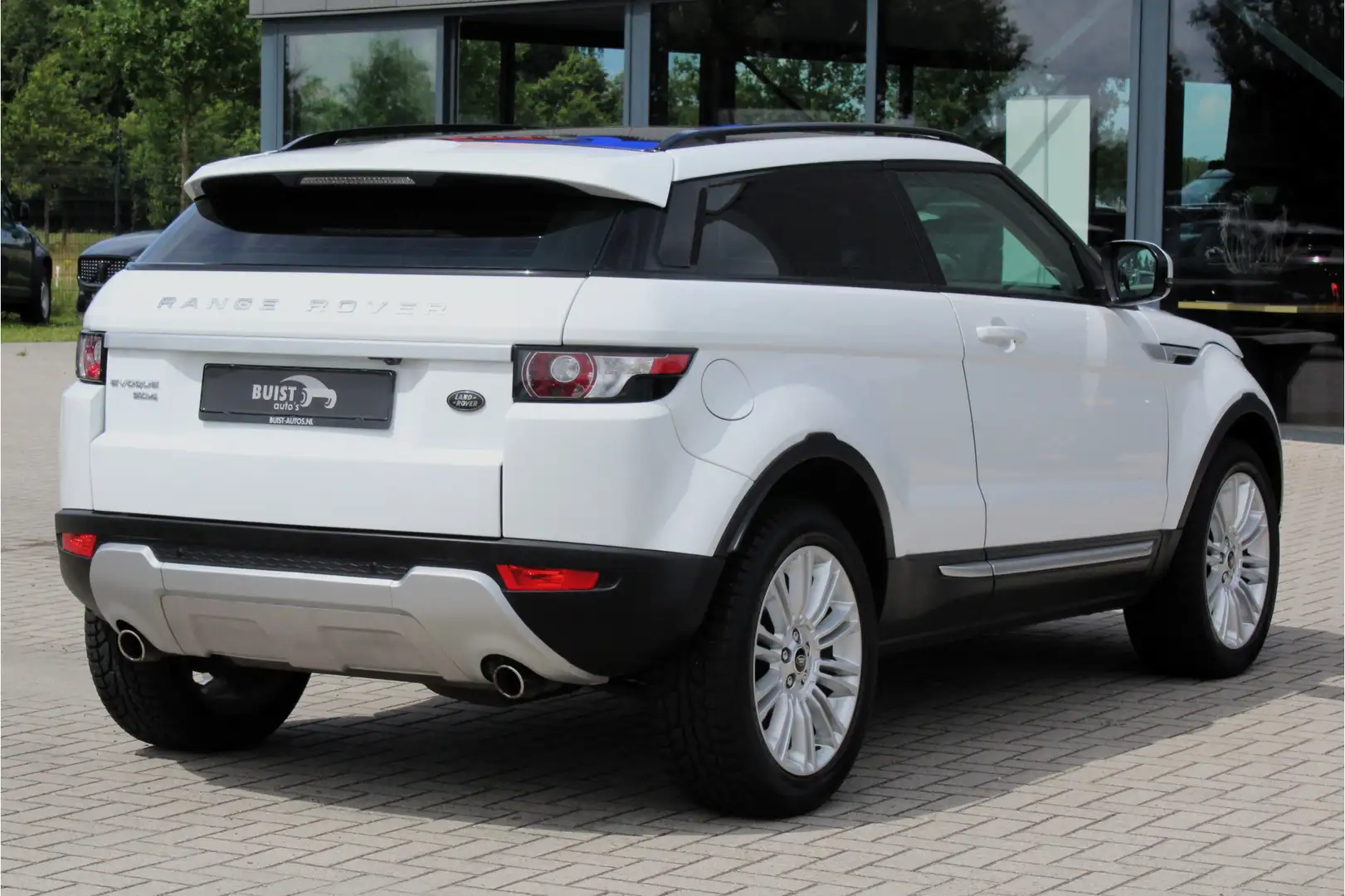 Land Rover Range Rover Evoque Coupé 2.2 SD4 4WD 190pk Dynamic PANO LEER 19" MERI Alb - 2