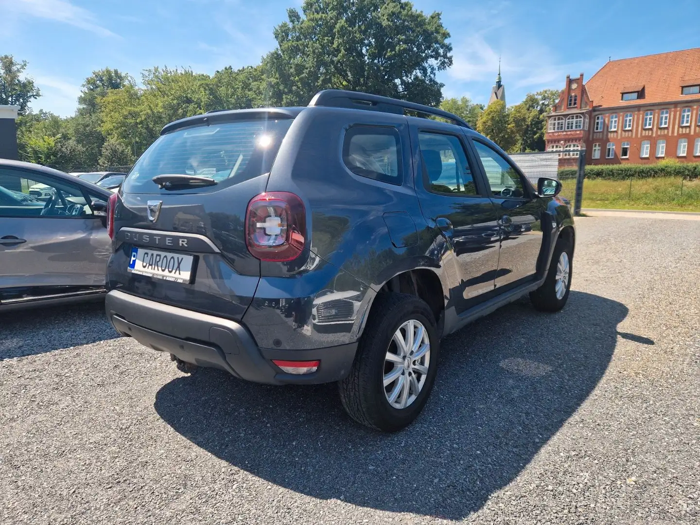 Dacia Duster II 1.6 SCe 115 Comfort AHK SZH Gris - 2