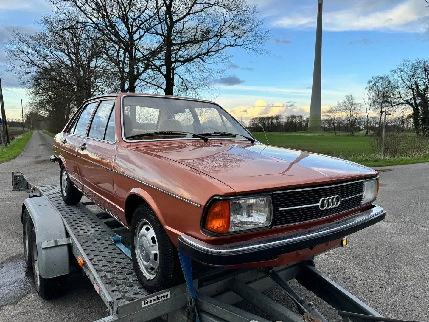 Audi 80 Orange - 1